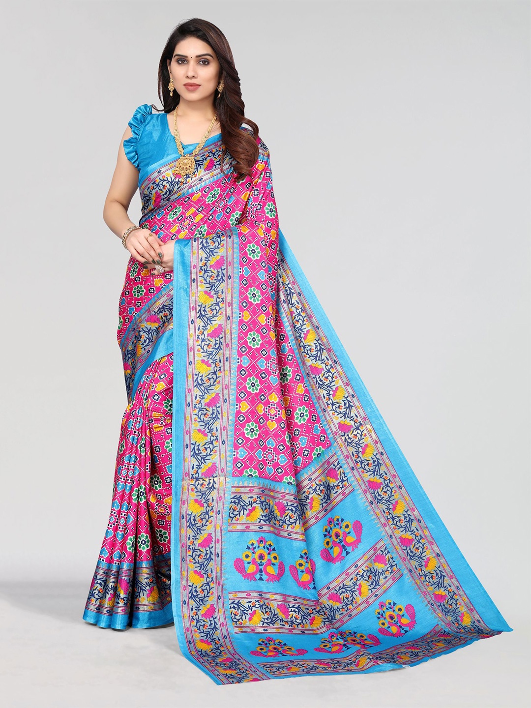 

VIRICA Floral Printed Saree, Pink