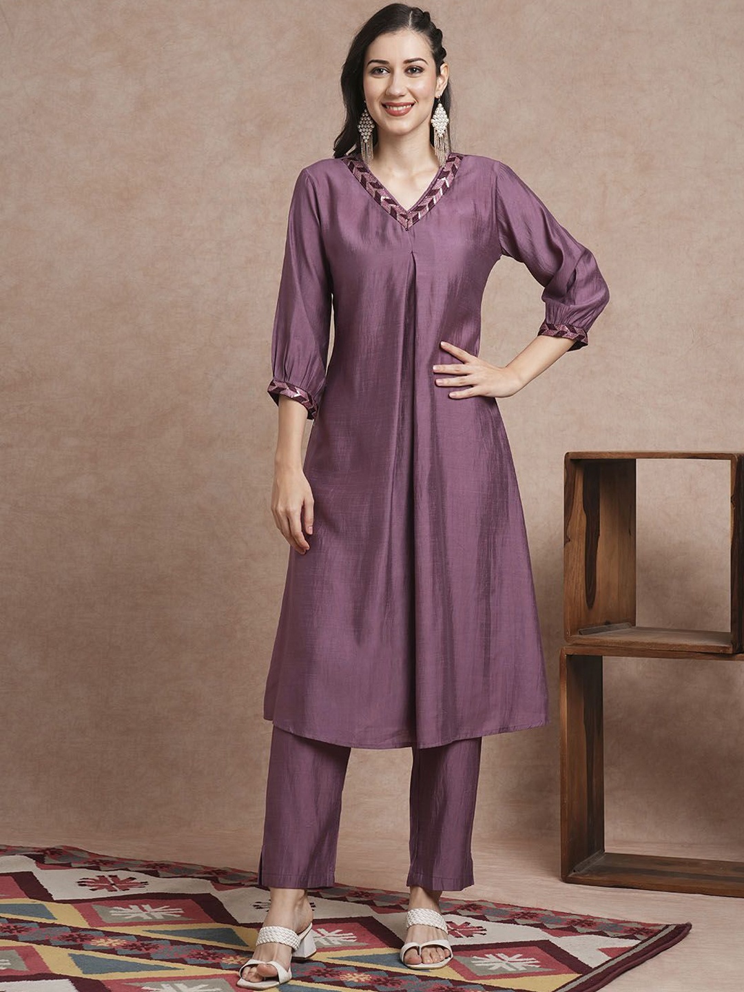 

FASHOR Sequin Embroidered V-Neck Puff Sleeves Tunic With Trouser Ethnic Co-Ords, Lavender