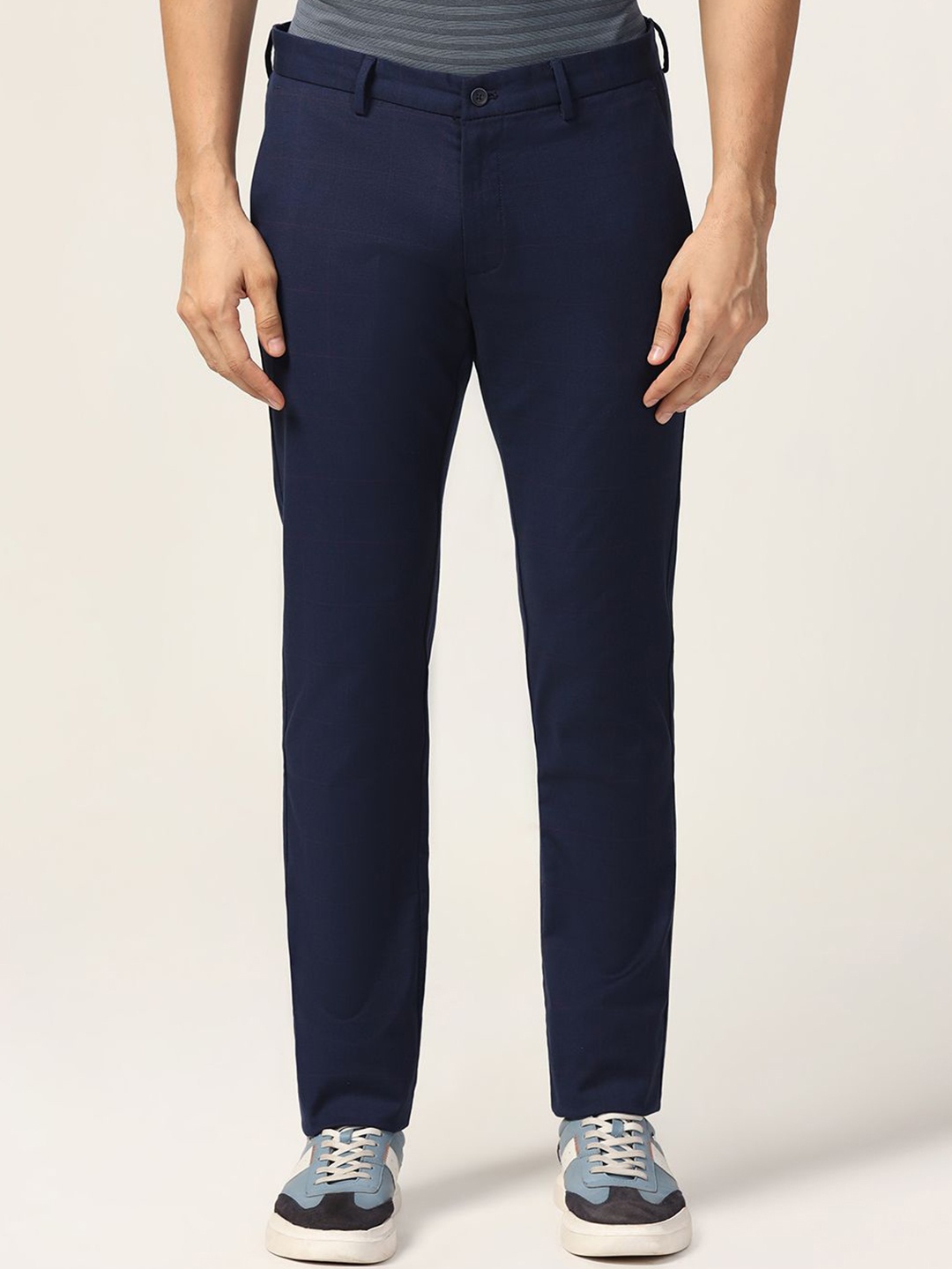 

Blackberrys Men Slim Fit Chinos Trousers, Navy blue