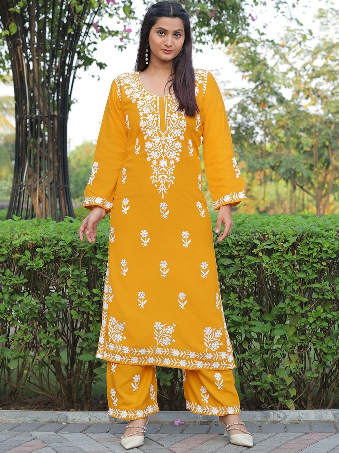 

Aika Floral Embroidered Regular Thread Work Straight Kurta with Palazzos, Yellow