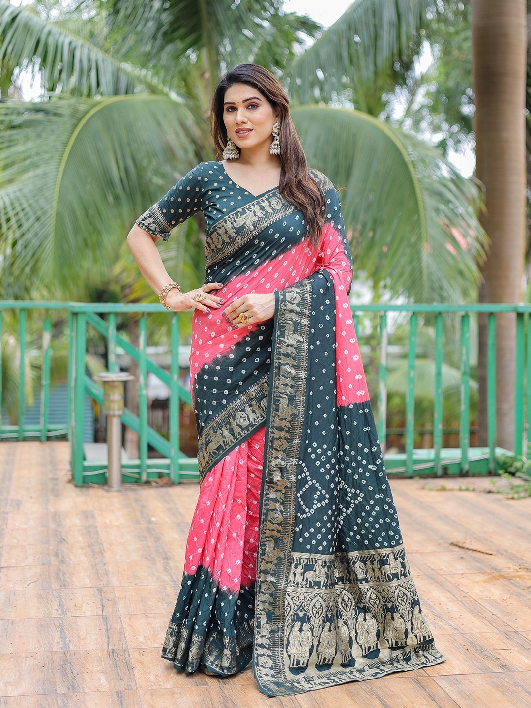 

Anaita Bandhani Printed Pure Silk Bandhani Saree, Green
