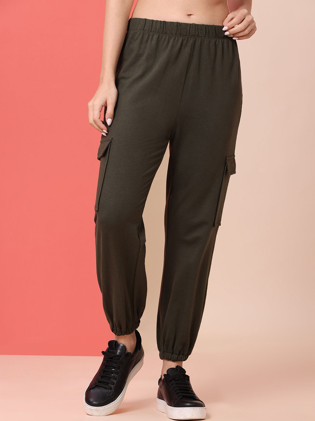 

Chemistry Women Pure Cotton Cargo Joggers, Olive