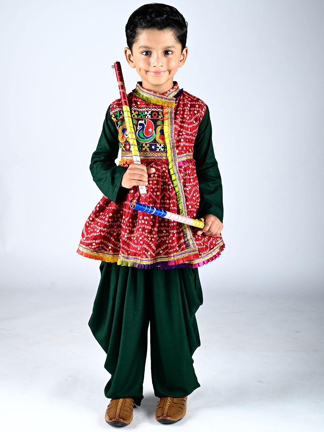 

AGLARE Boys Bandhani Printed Mirror Work Kurta with Dhoti Pants, Red