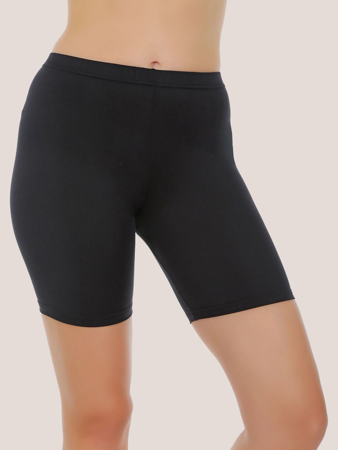 

POOJA RAGENEE Women High-Rise Yoga Shorts, Black