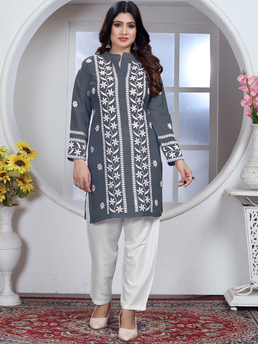

Aika Floral Embroidered Thread Work Straight Kurti, Grey