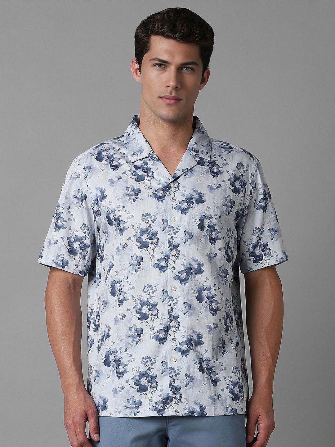 

Louis Philippe Sport Men Cuban Collar Floral Printed Cotton Slim Fit Casual Shirt, White