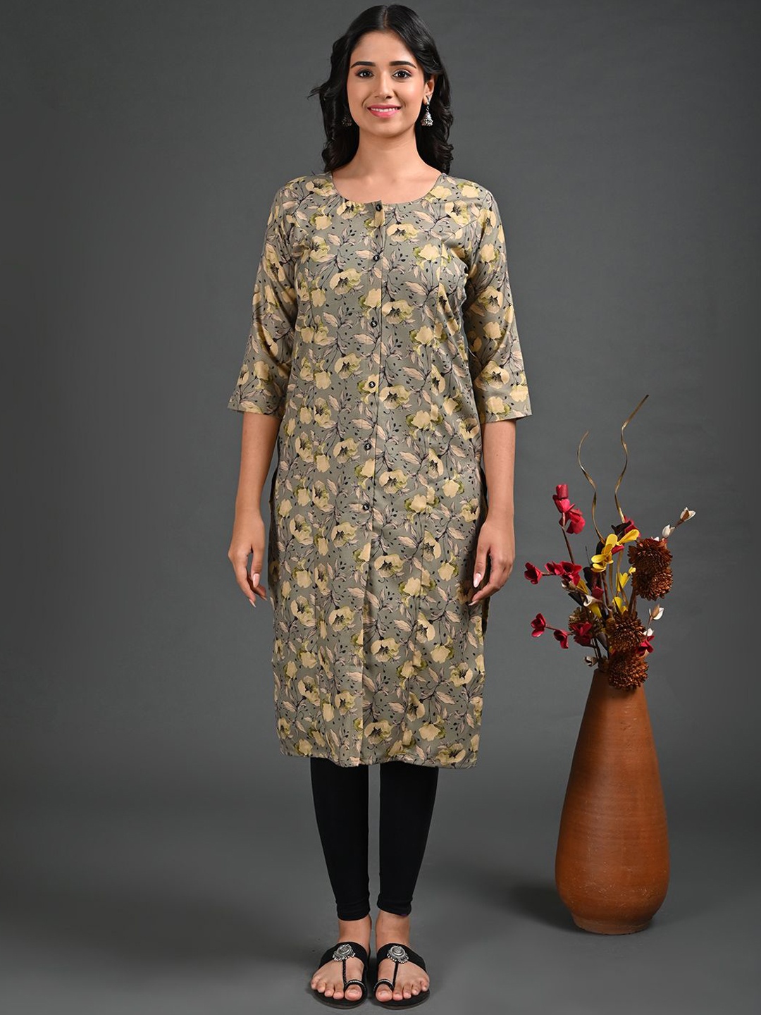 

GOLDSTROMS Floral Printed Round Neck Straight Kurta, Beige