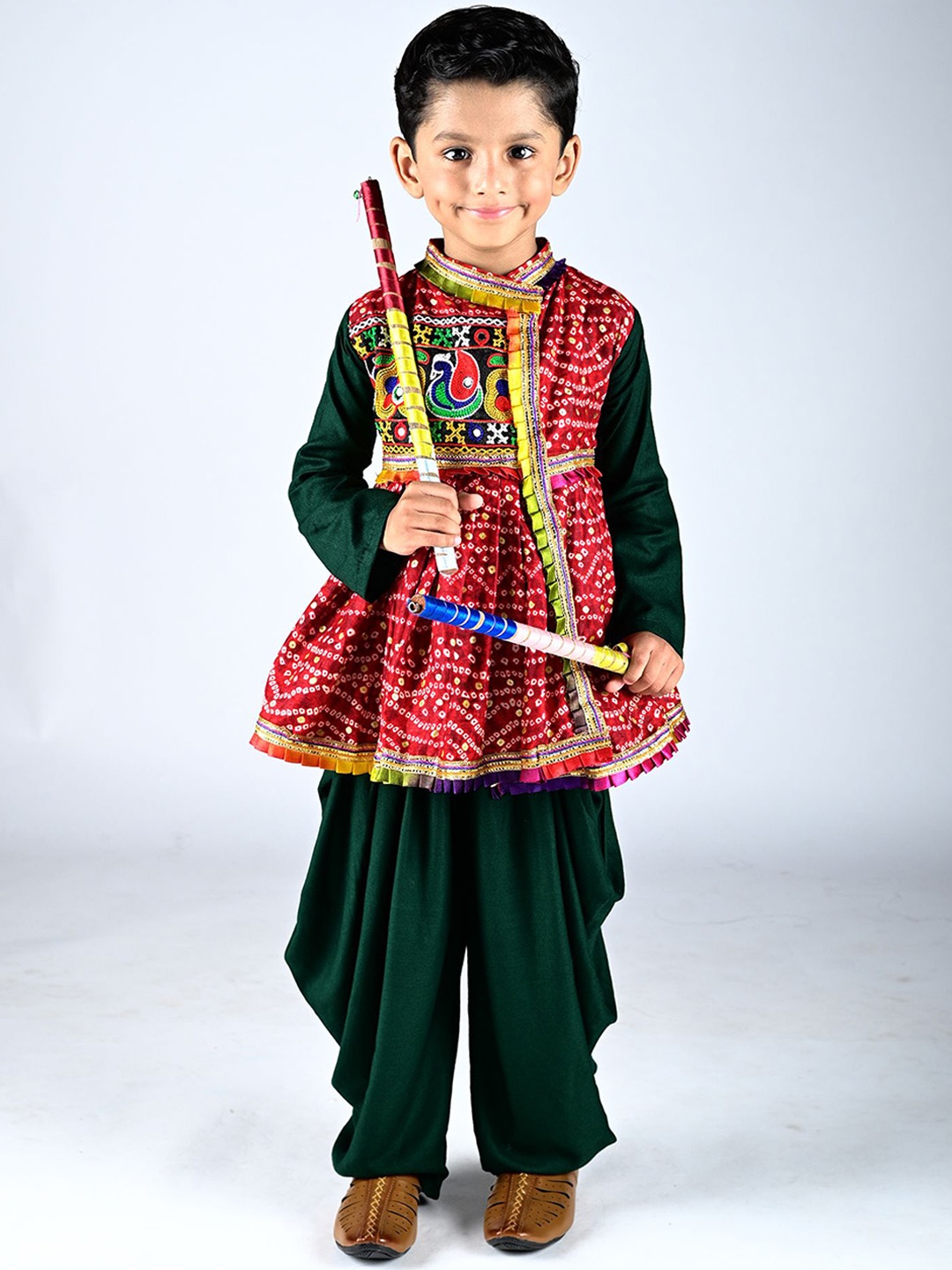 

AGLARE Boys Bandhani Printed Mirror Work Kurta with Dhoti Pants, Red