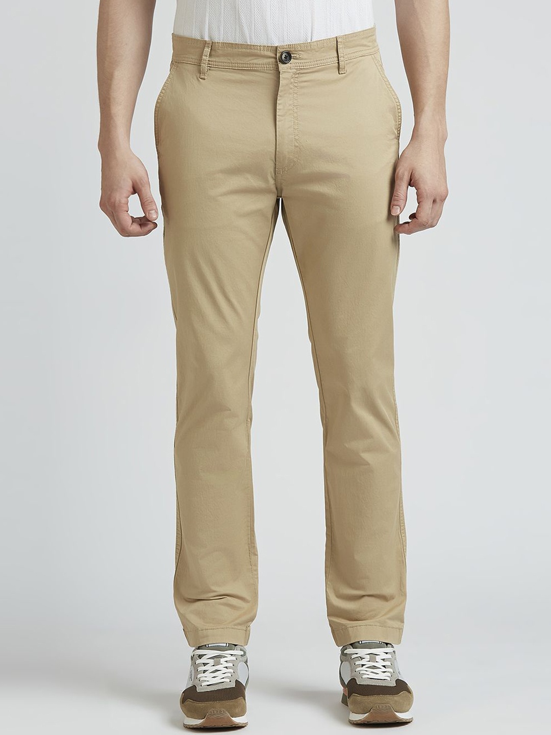 

Pepe Jeans Men Mid Waist Solid Trouser, Khaki