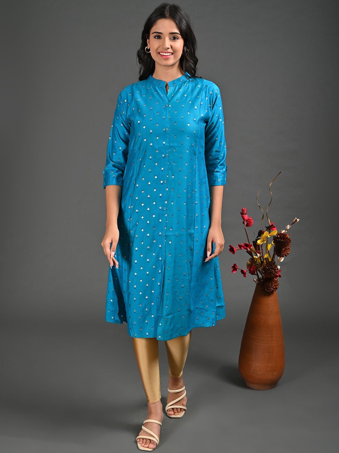 

GOLDSTROMS Ethnic Motifs Printed Mandarin Collar Silk Panelled Straight Kurta, Blue