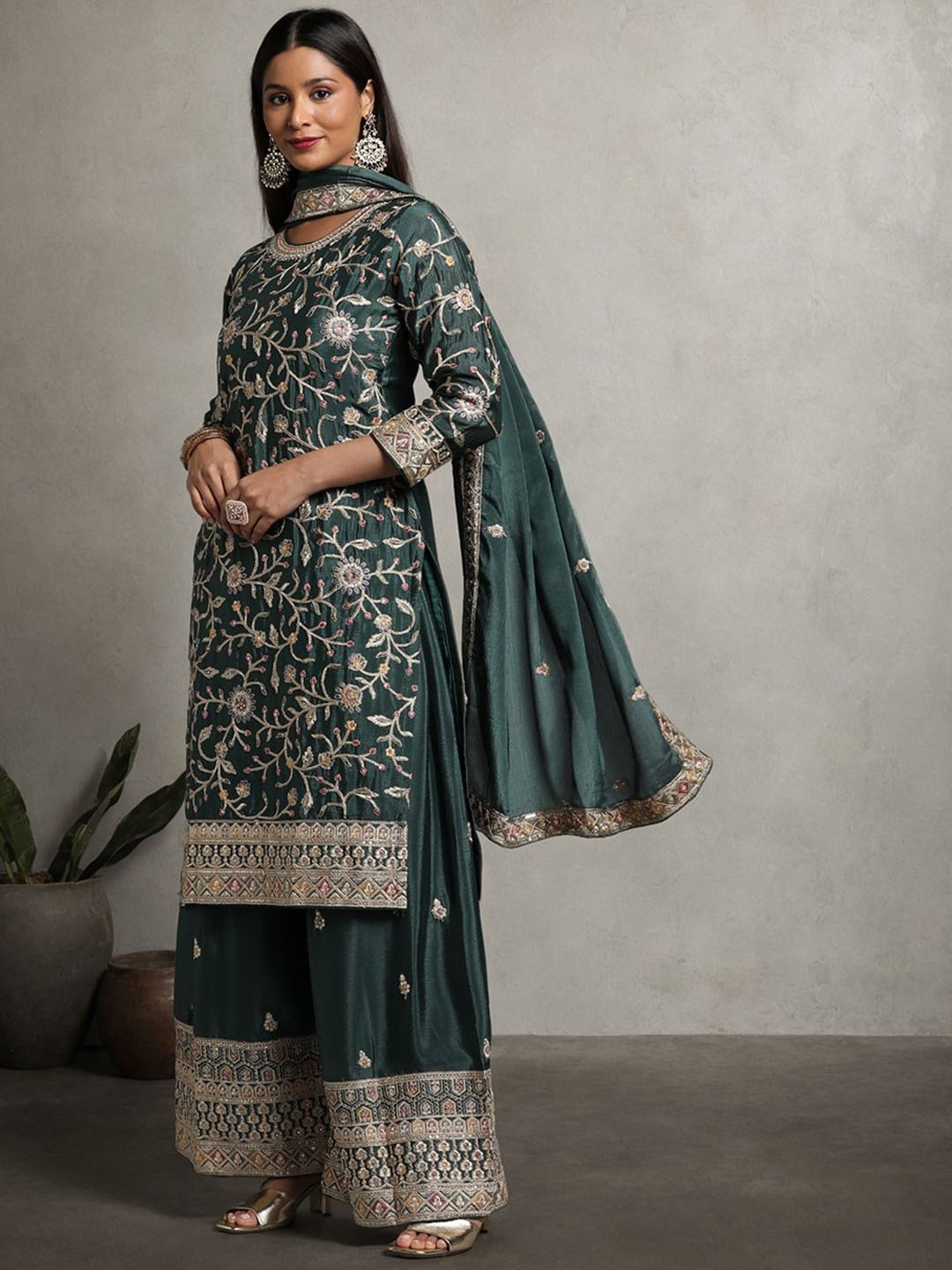 

Miss Ethnik Ethnic Motifs Embroidered Zari Work Straight Kurta with Palazzo & Dupatta, Green
