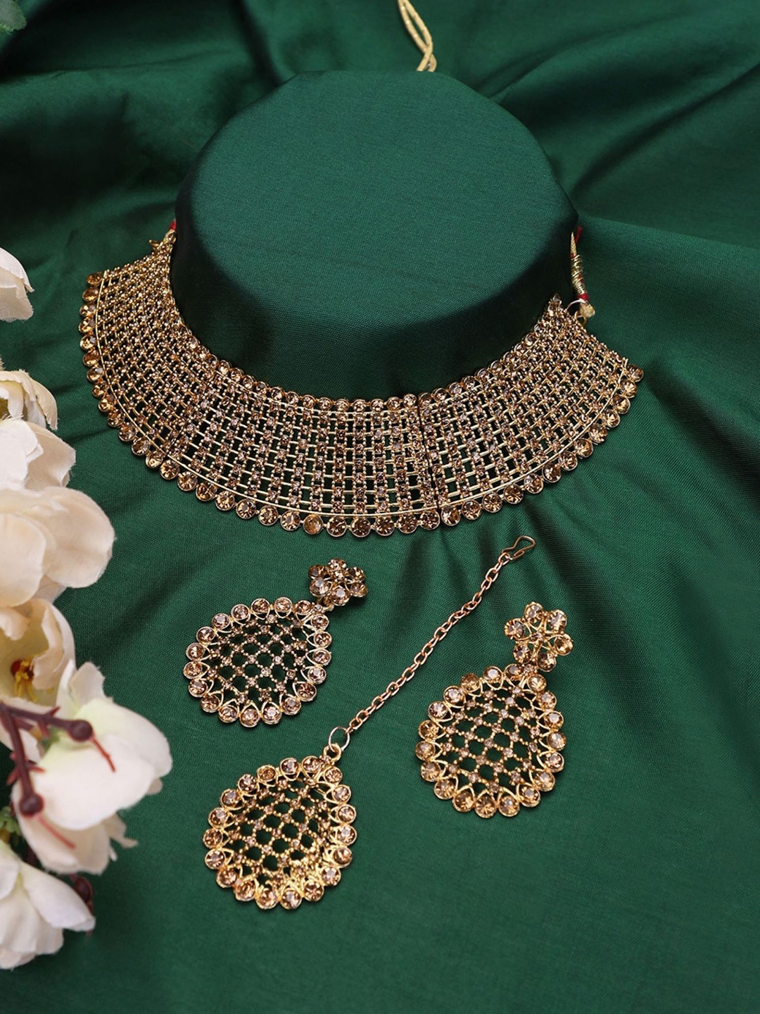 

ANIKAS CREATION Gold-Plated & AD-Studded Necklace & Earrings With Maang Tika