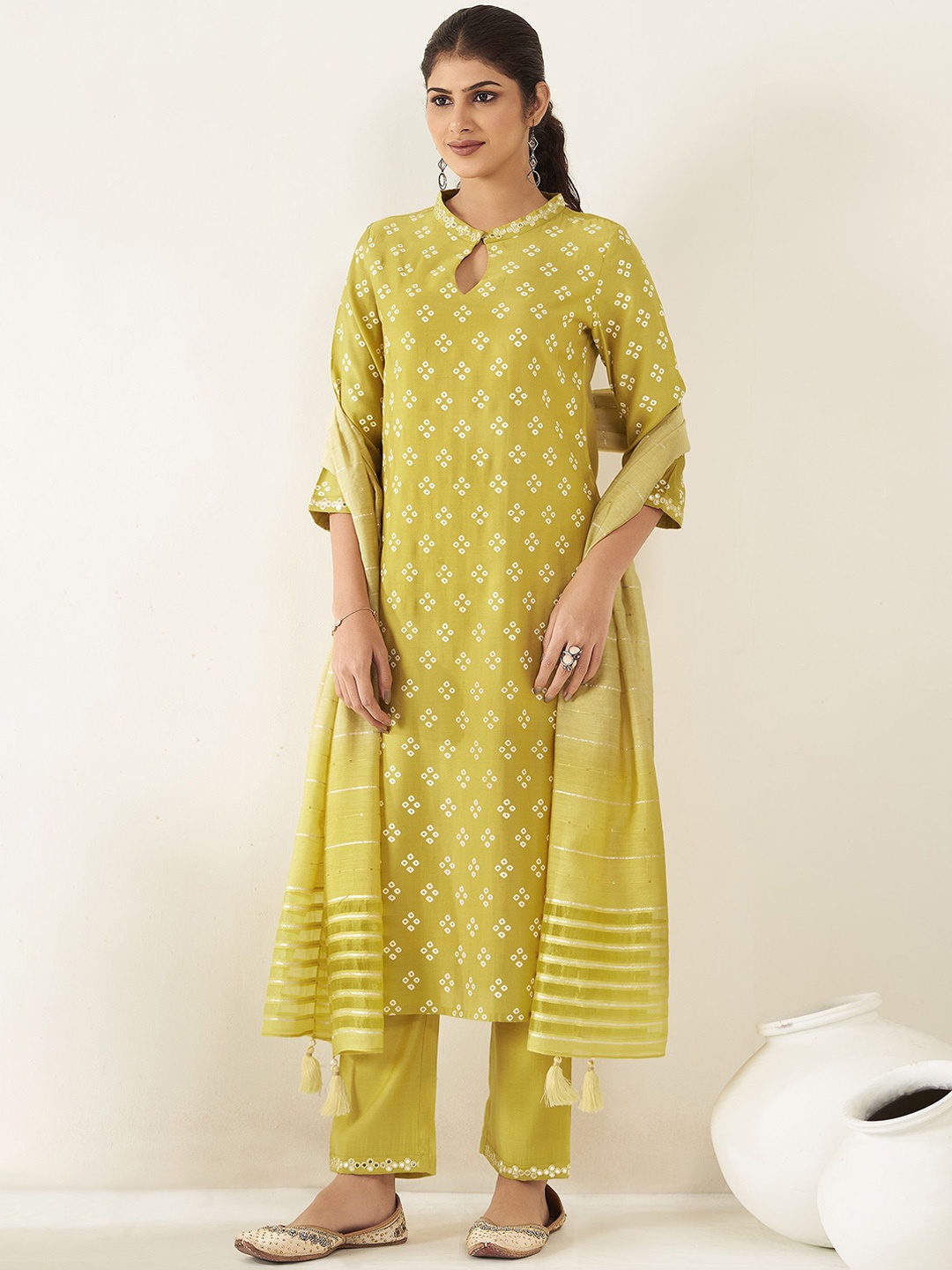 

Anouk Ethnic Motifs Printed Regular Chanderi Silk Straight Kurta with Trousers & Dupatta, Mustard