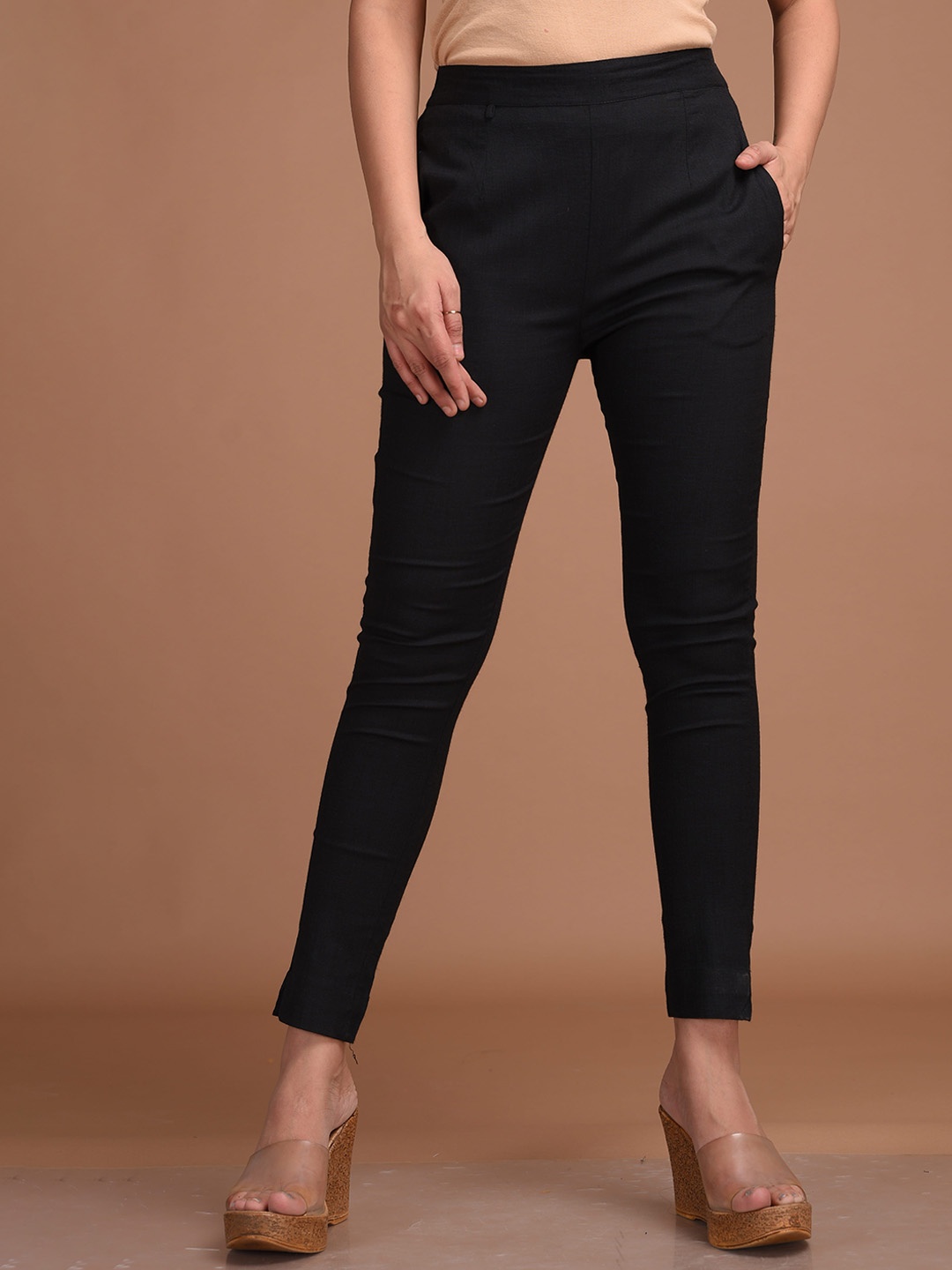 

Cloth Bites Women Easy Wash Mid-Rise Trousers, Black