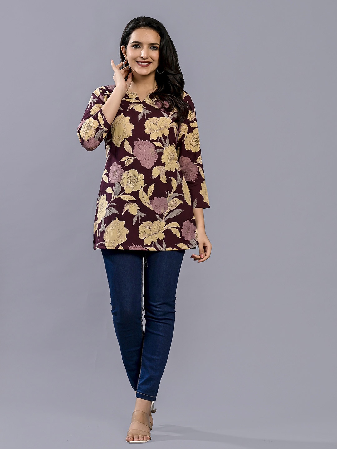 

PIDAVLIYA'S Floral Printed V-Neck Pure Cotton Kurti, Maroon