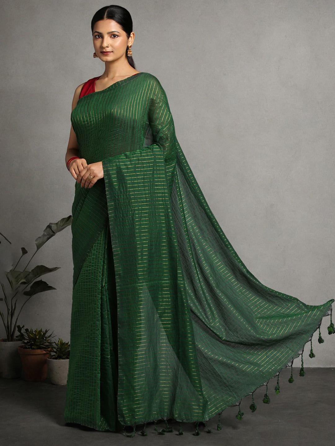 

ArtEastri Handmade Green Striped Saree With Blouse Piece Pure Cotton Saree