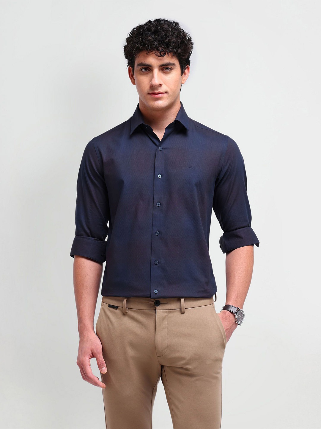 

Arrow New York Men Comfort Spread Collar Textured Cotton Slim Fit Formal Shirt, Navy blue