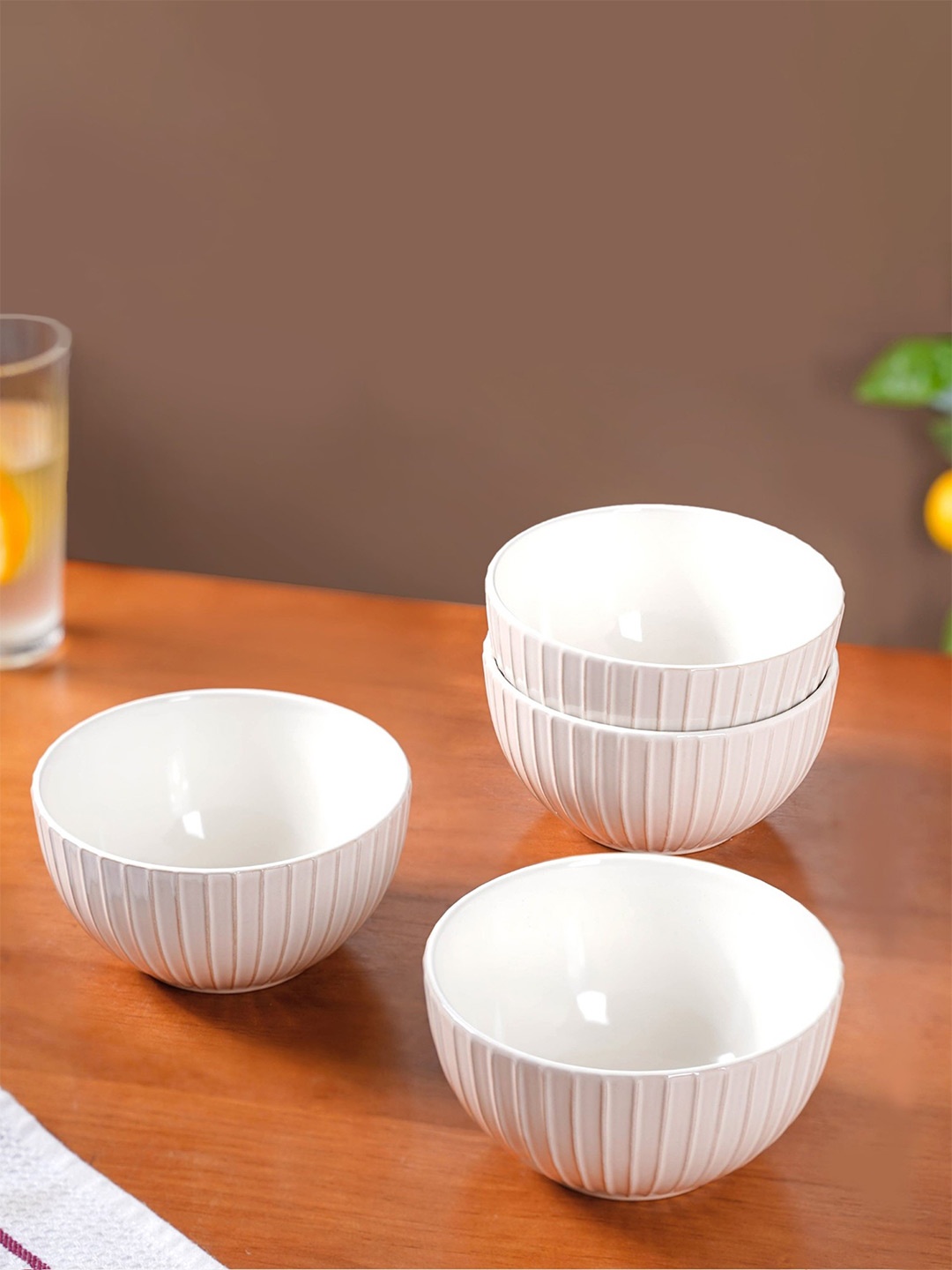 

Nestasia White 4 Pieces Textured Dishwasher Safe Serving Bowl Set - 650 ml Each, Off white