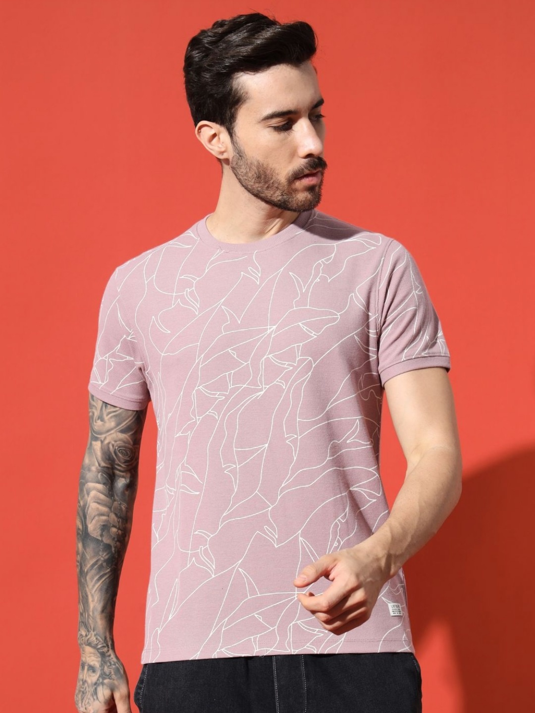 

URBAN TRAIL Men Abstract Printed Round Neck Cotton T-shirt, Pink