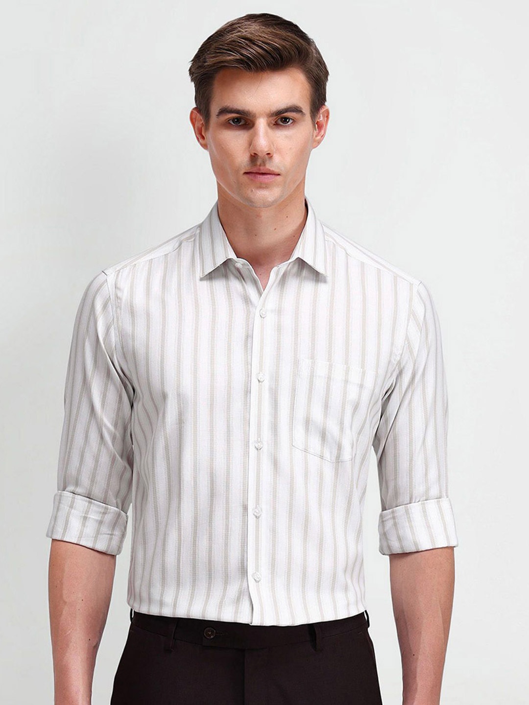 

Arrow Men Modern Spread Collar Vertical Striped Cotton Slim Fit Formal Shirt, Beige