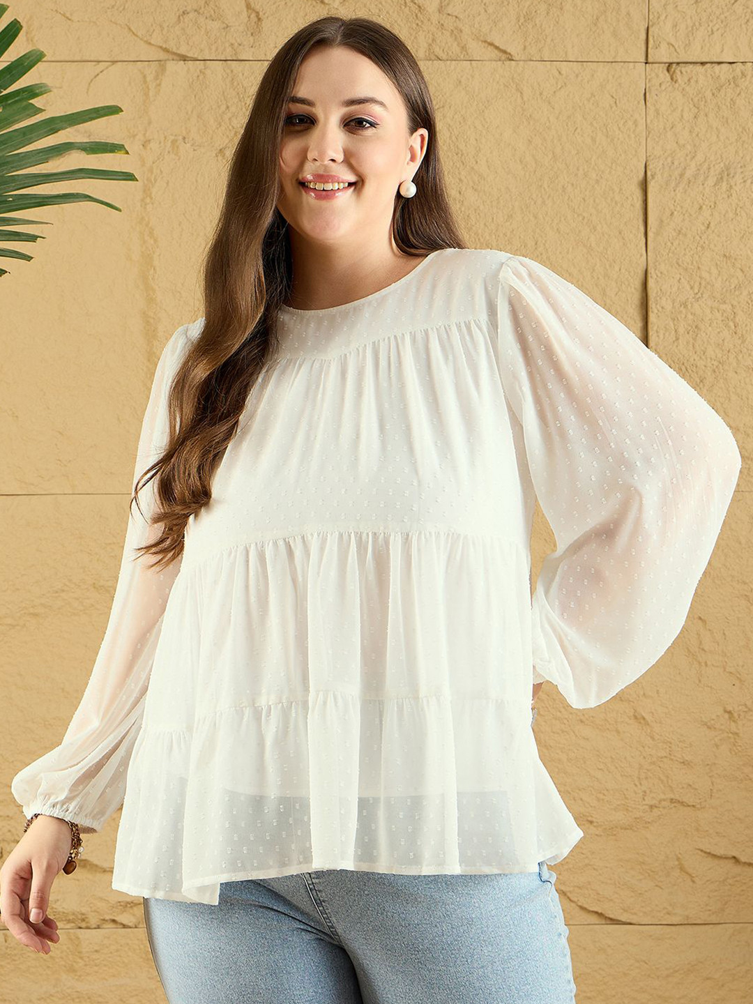

Berrylush Curve Women Solid Round Neck Top, White
