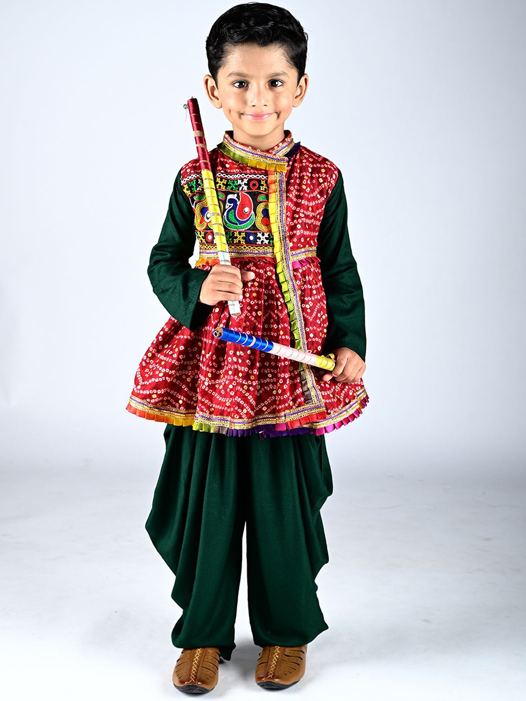 

AGLARE Boys Bandhani Printed Mirror Work Kurta with Dhoti Pants, Red