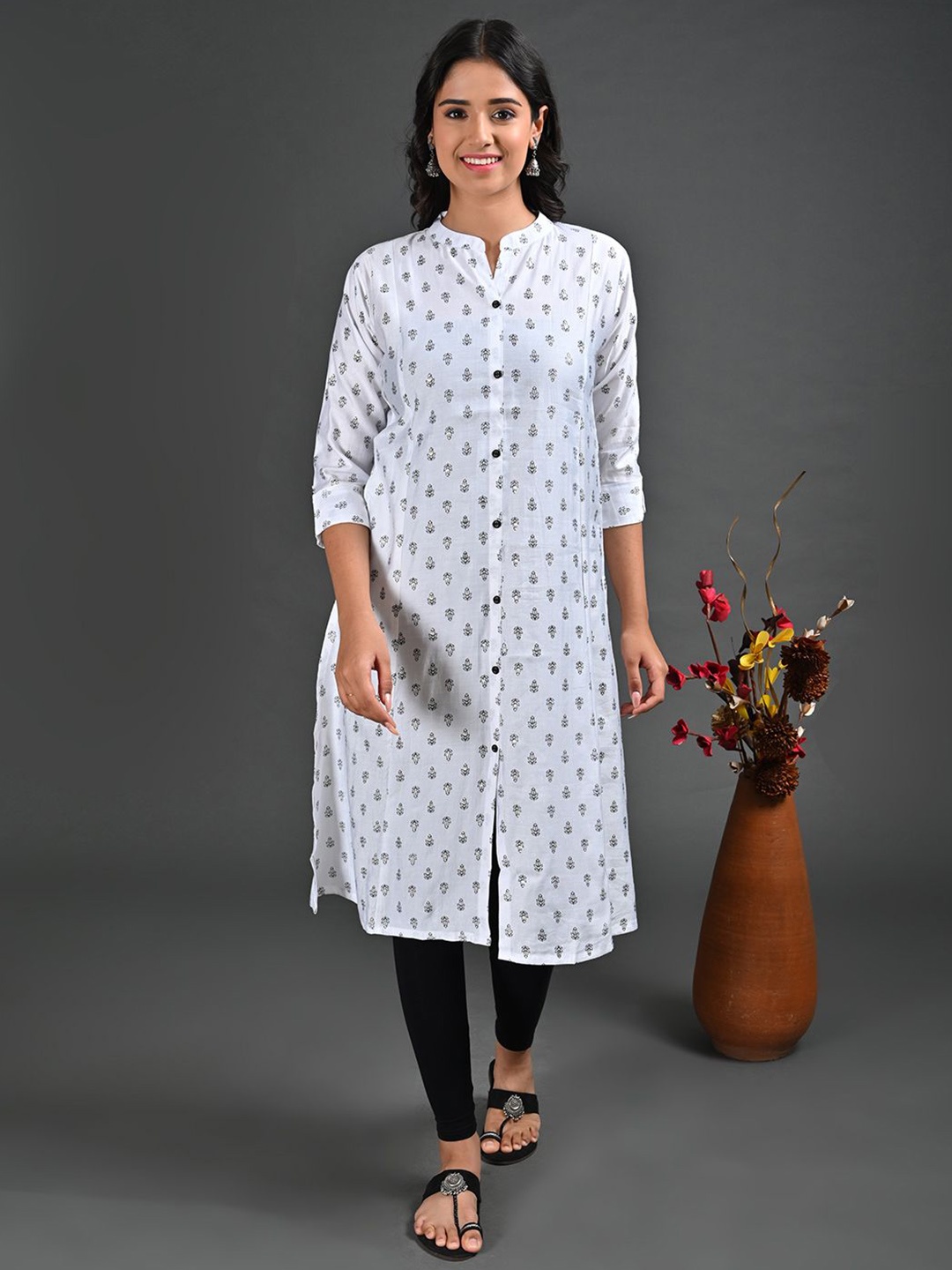 

GOLDSTROMS Ethnic Motifs Printed Band Collar Roll-Up Sleeves A-Line Kurta, White