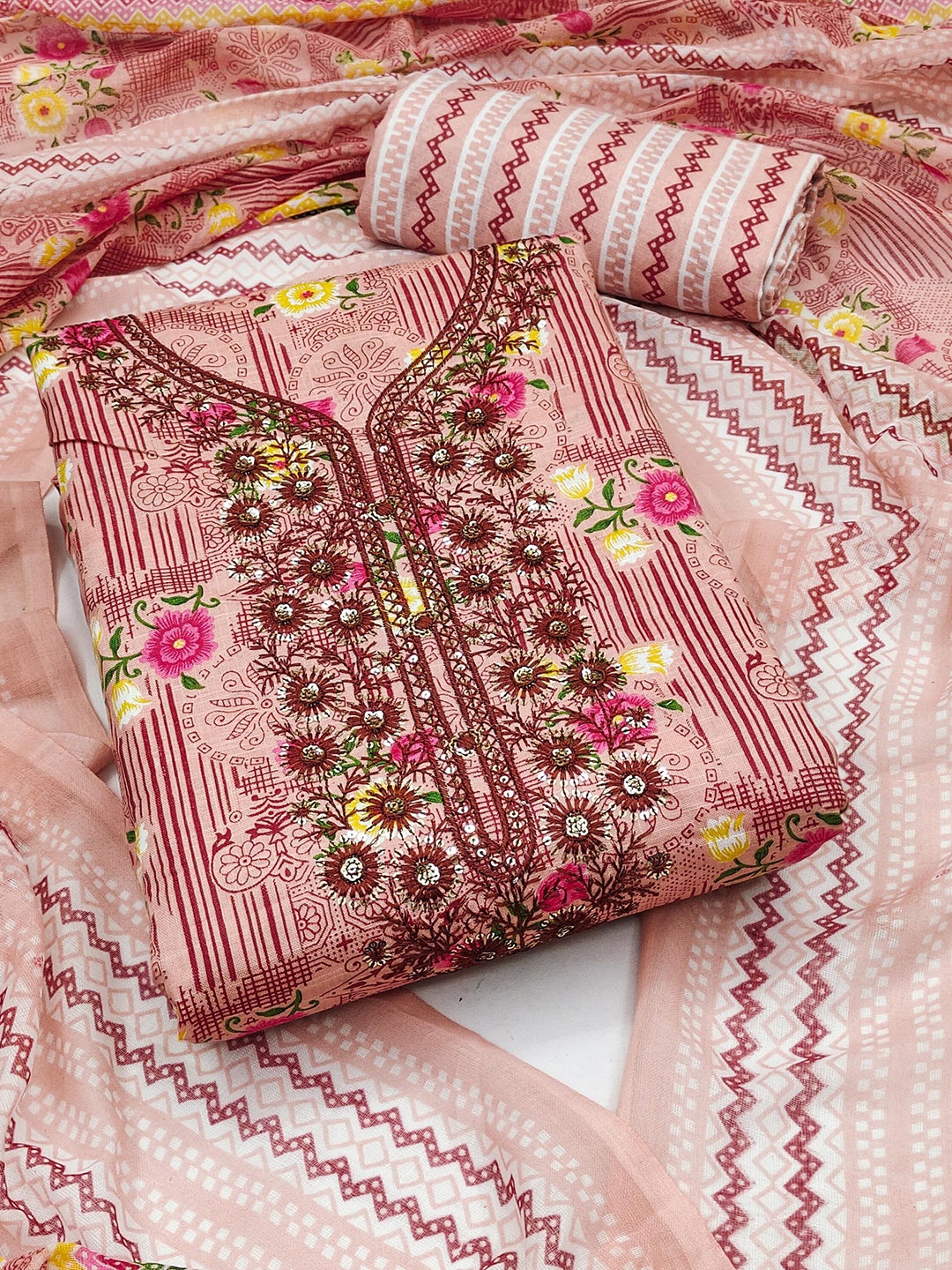 

Ishin Floral Printed Pure Cotton Unstitched Dress Material, Pink