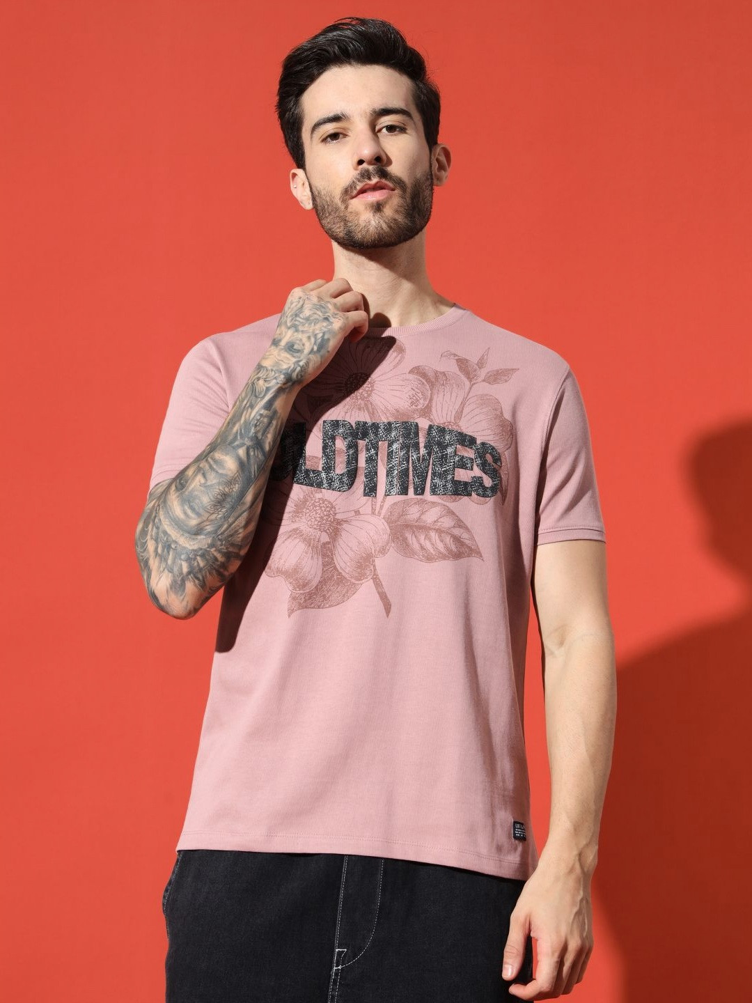 

URBAN TRAIL Men Floral Printed Round Neck Cotton T-shirt, Pink