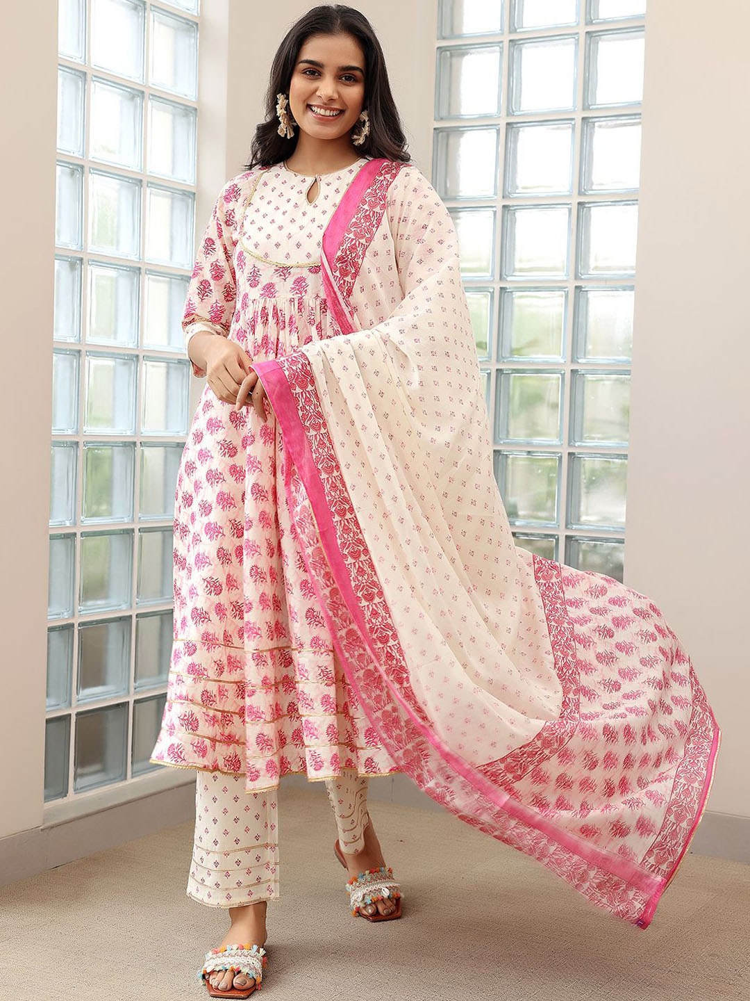 

Libas Floral Printed Gotta Patti Pure Cotton Anarkali Kurta with Trousers & Dupatta, Pink