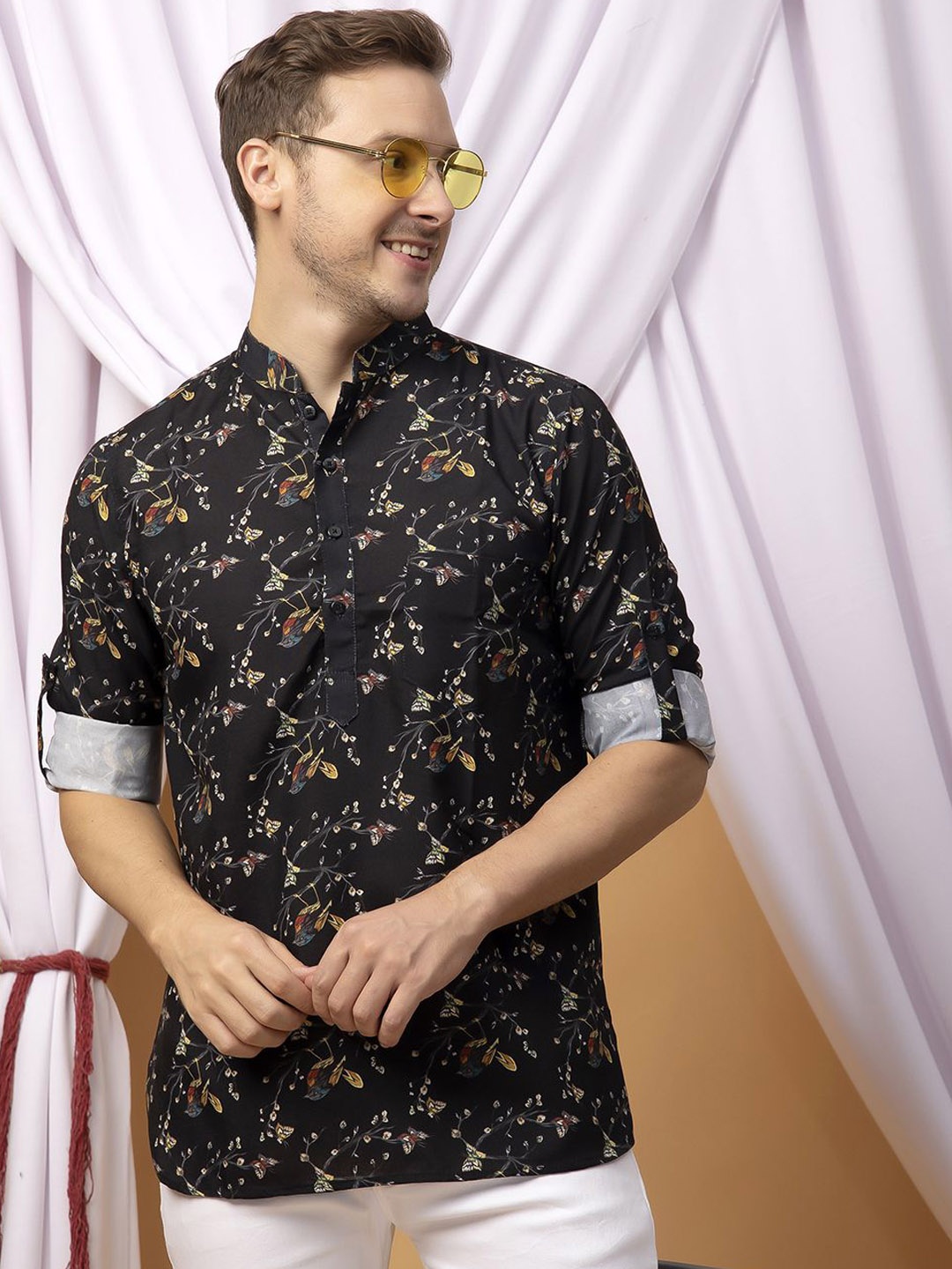 

Hangup Floral Printed Floral Mandarin Collar Straight Kurta, Black