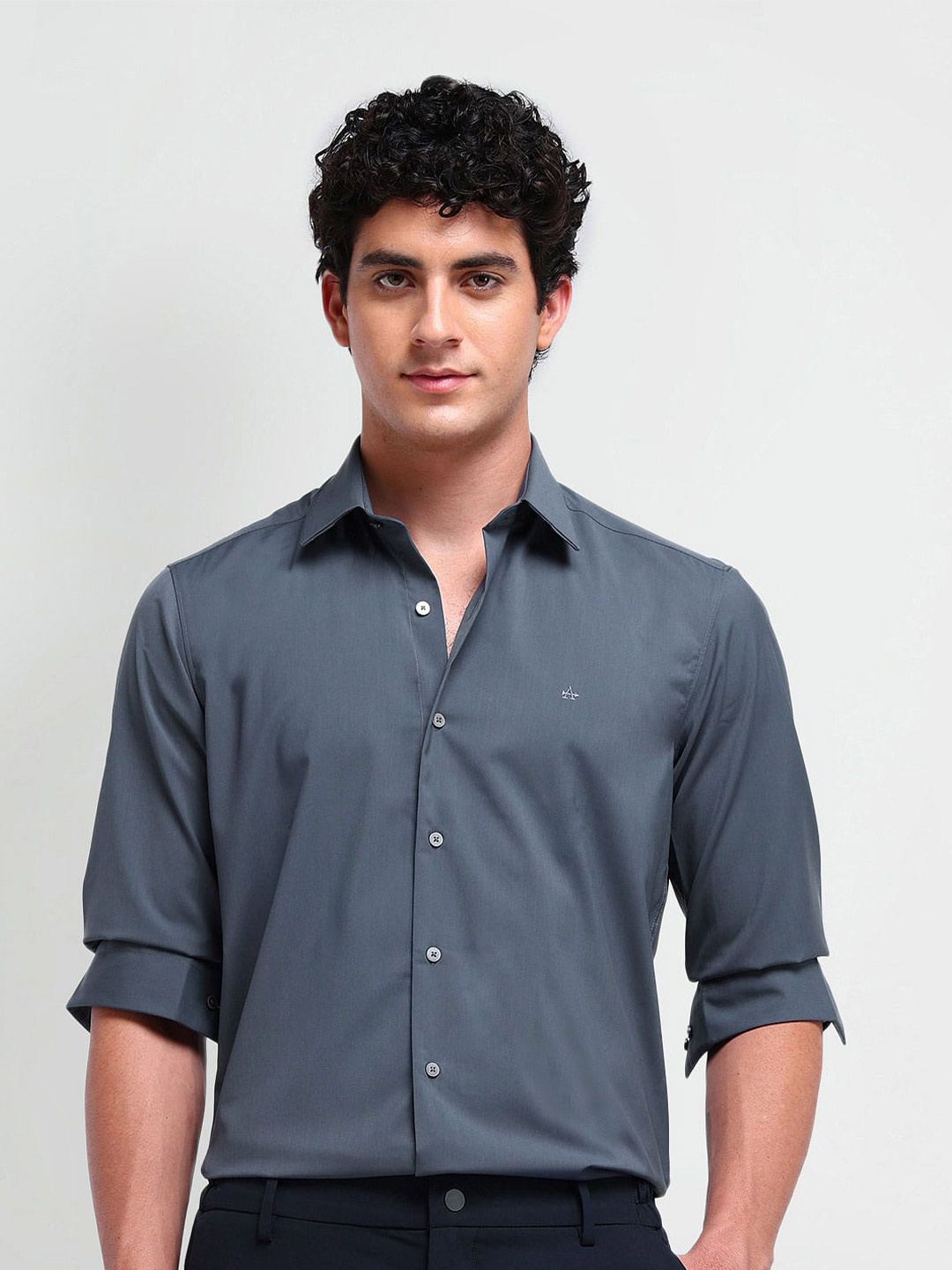 

Arrow New York Men Comfort Spread Collar Solid Slim Fit Formal Shirt, Grey