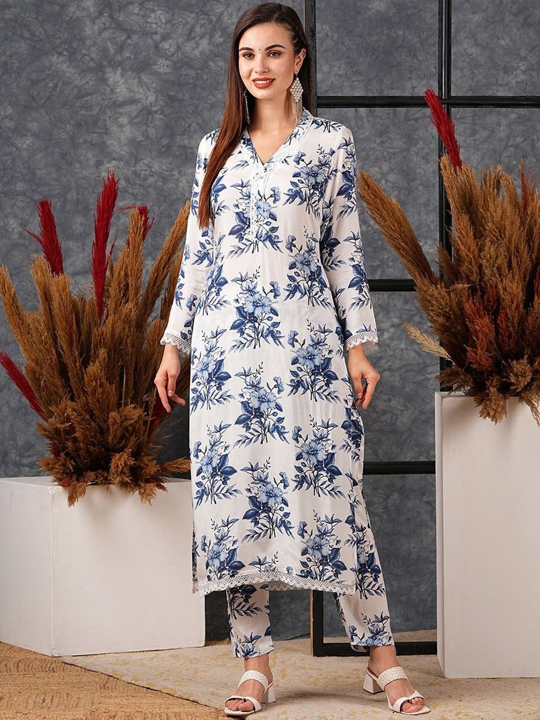 

Anni Designer Floral Printed V- Neck Straight Kurta with Trousers, White