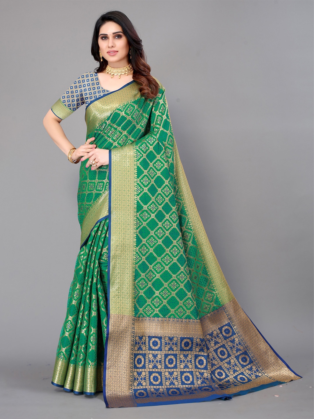 

VIRICA Woven Design Zari Banarasi Saree, Green