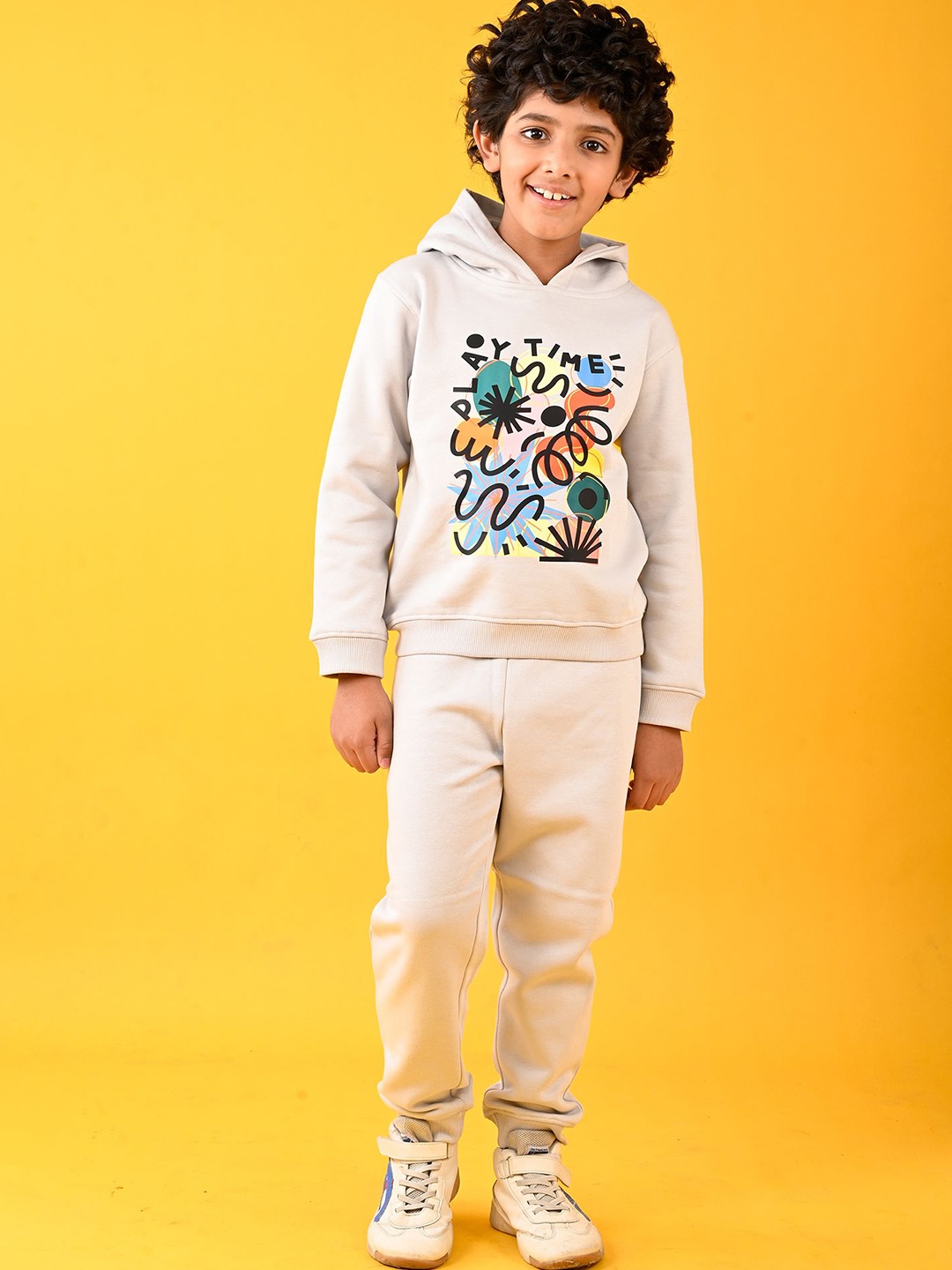

Anthrilo Boys Printed Sweatshirt & Joggers, Grey