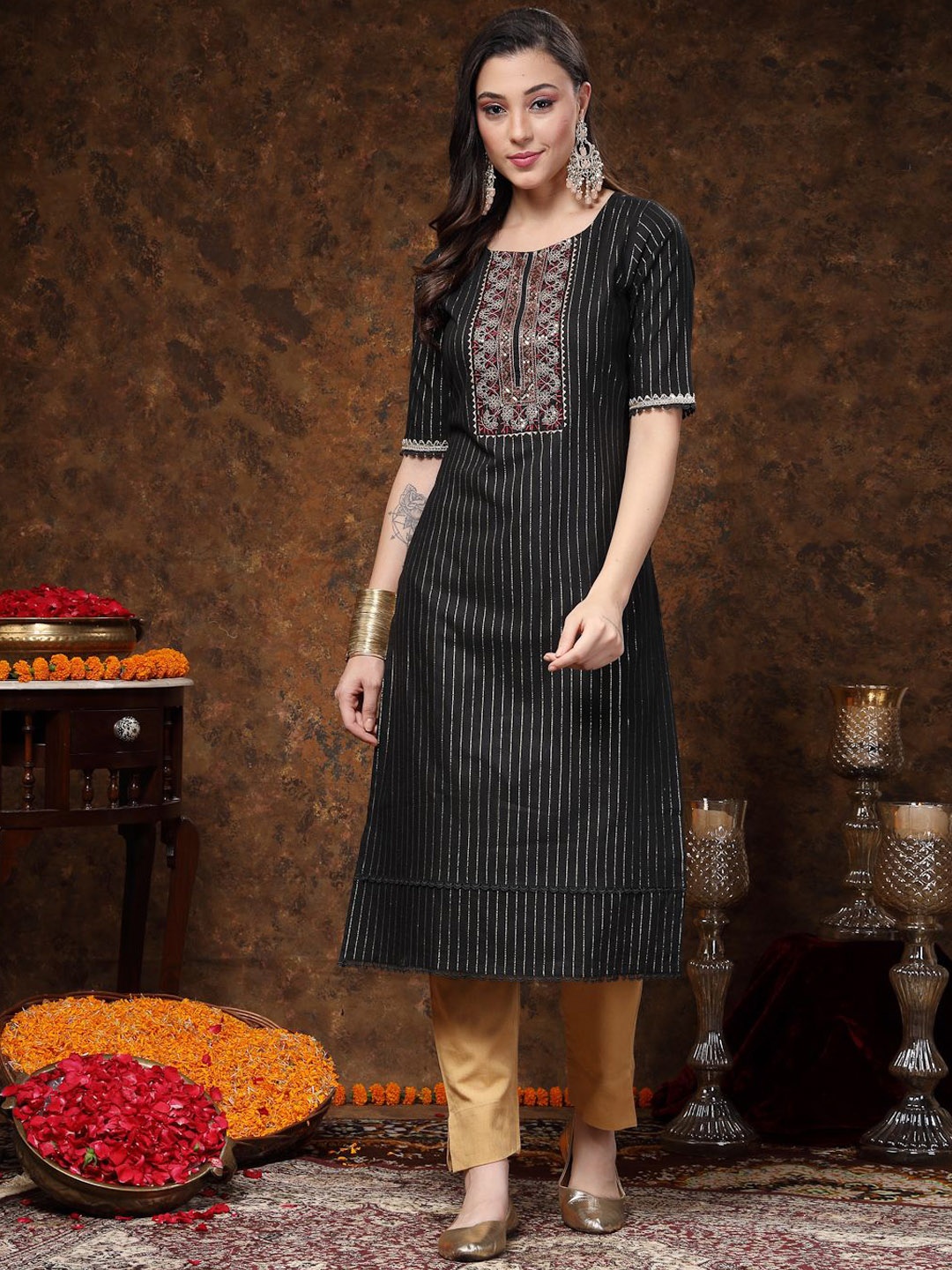 

Stylum Striped Round Neck Sequinned Lurex Cotton Straight Kurta, Black