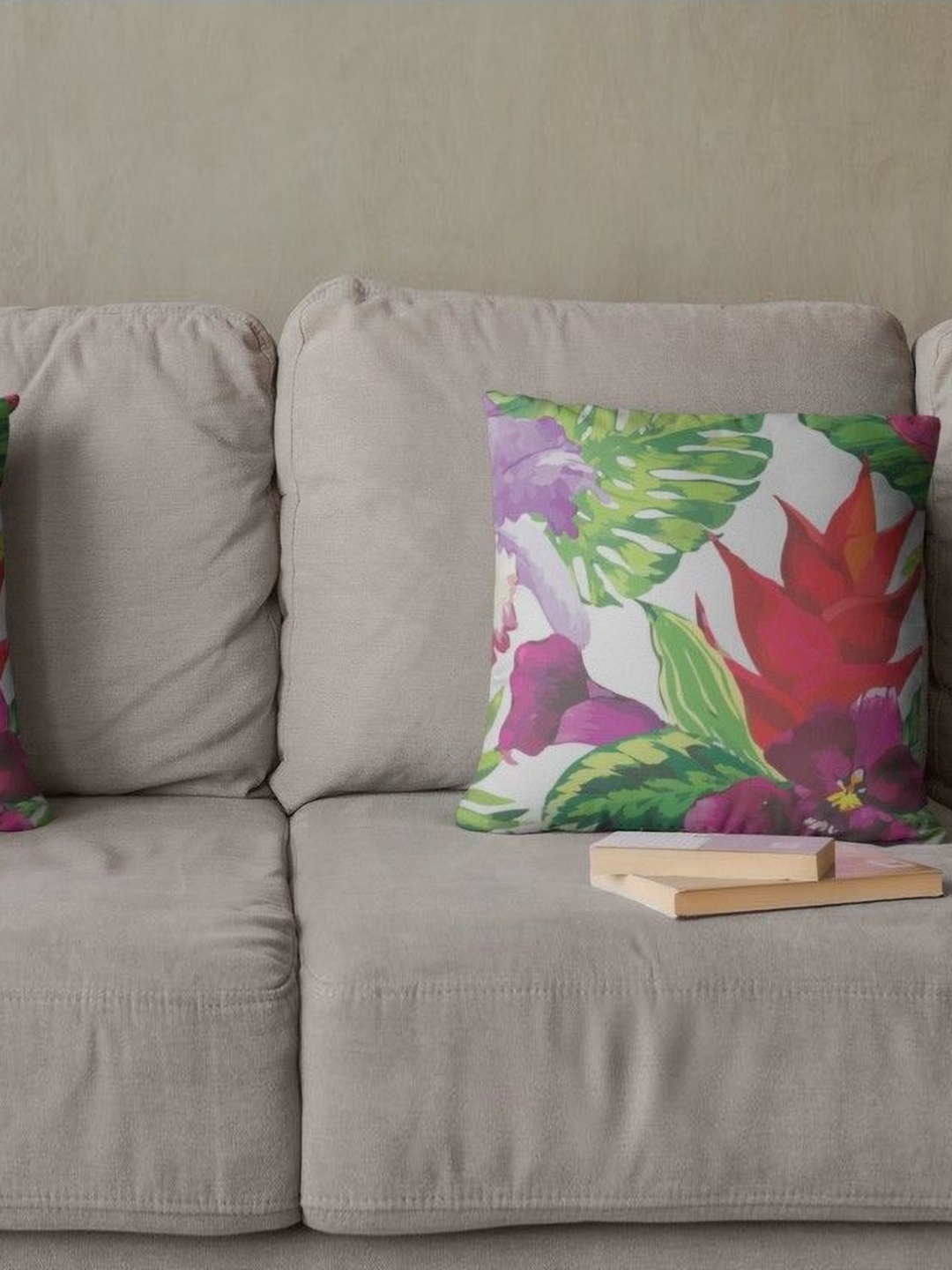 

THEYAYACAFE White & Red 2 Pieces Floral Printed Velvet Square Cushion Covers