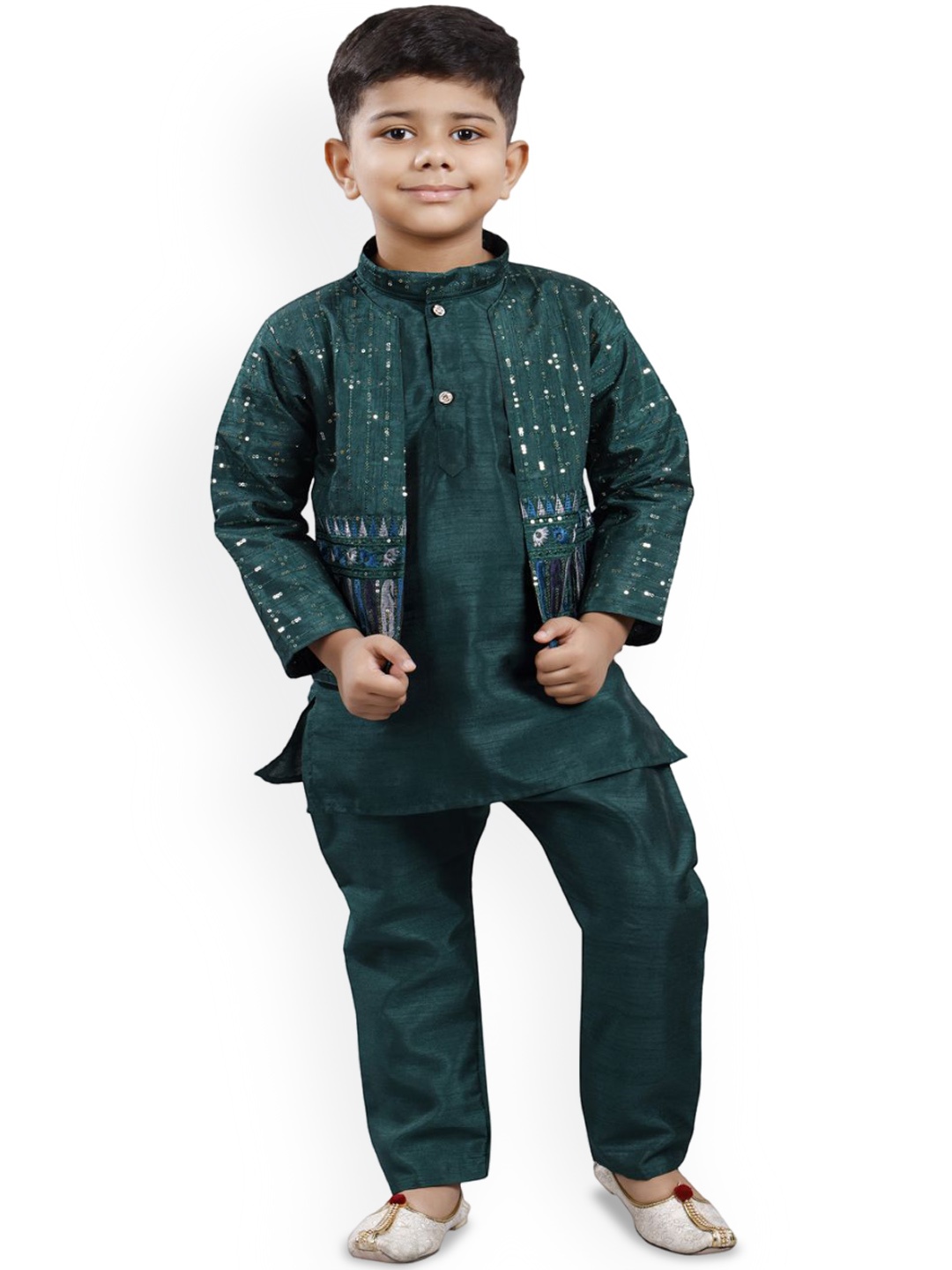 

BAESD Boys Band Collar Regular Straight Kurta with Trousers & Waistcoat, Green