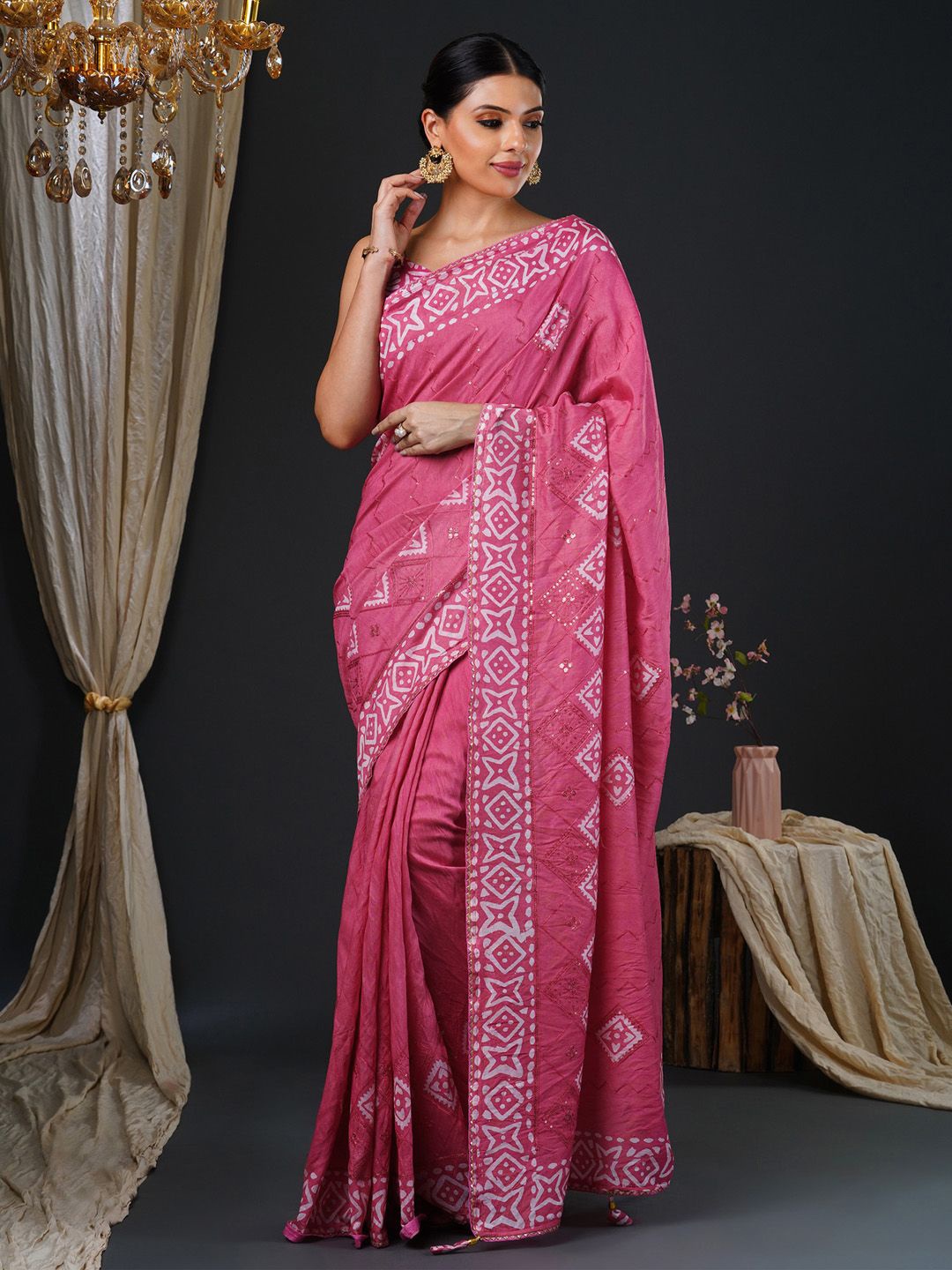 

Anouk Bagh Sequinned Silk Blend Saree, Pink