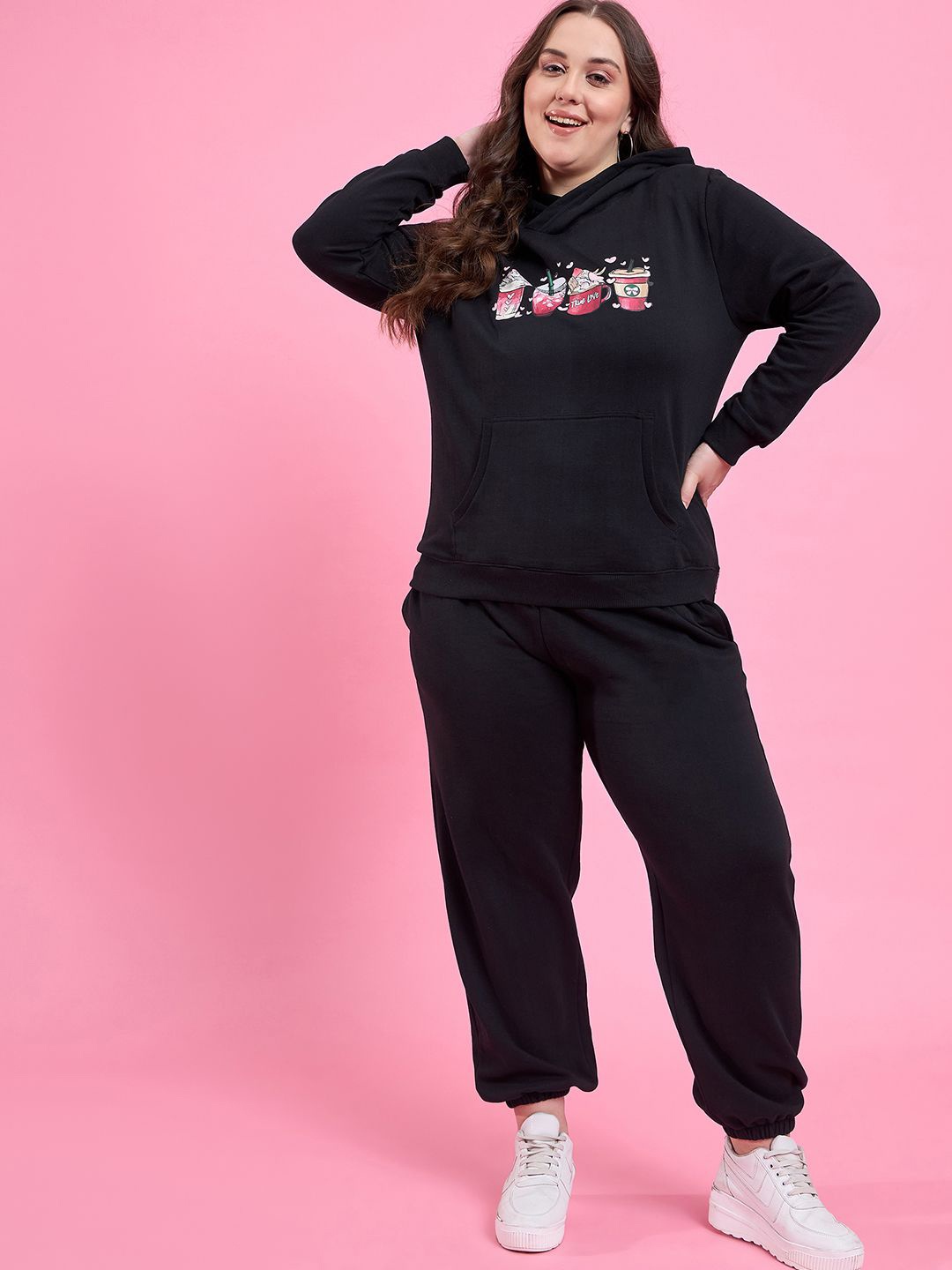 

AUSTIVO Plus Size Printed Hooded Sweatshirt & Joggers, Black