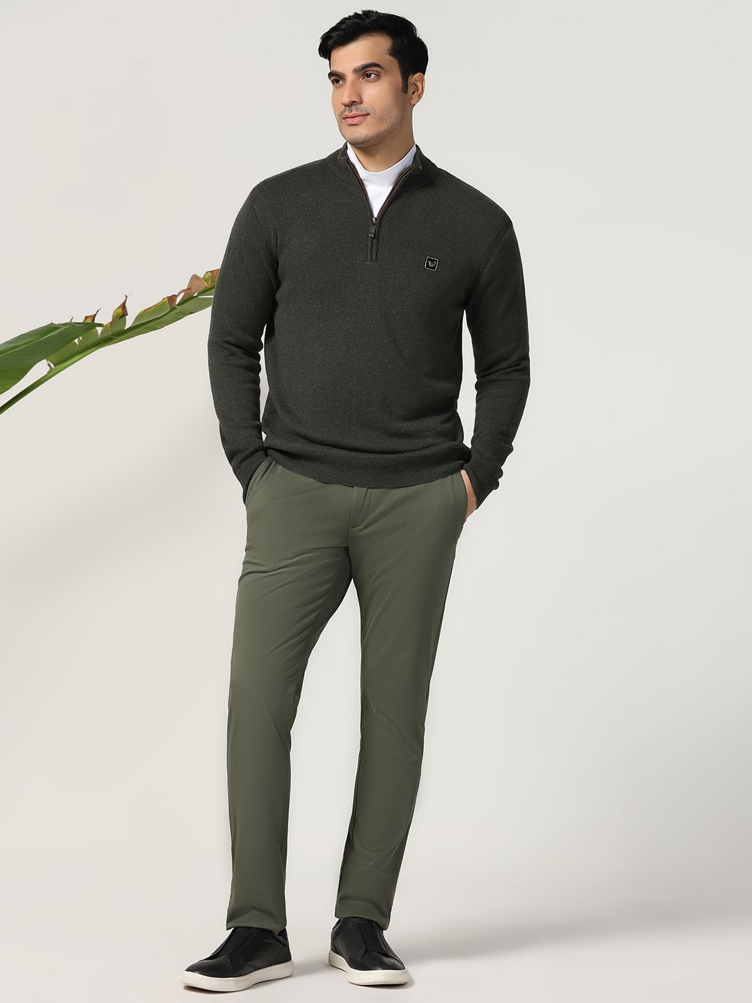 

Blackberrys Men Solid Mock Collar Cotton Pullover Sweater, Olive