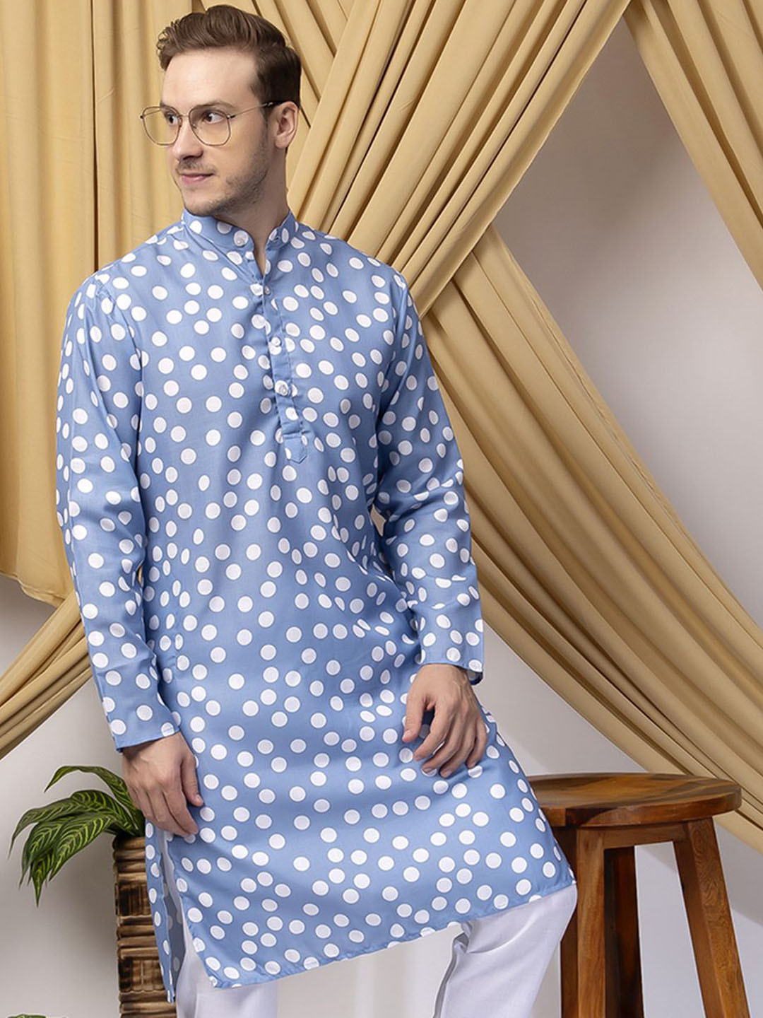 

Hangup Geometric Printed Mandarin Collar Straight Kurta, Blue
