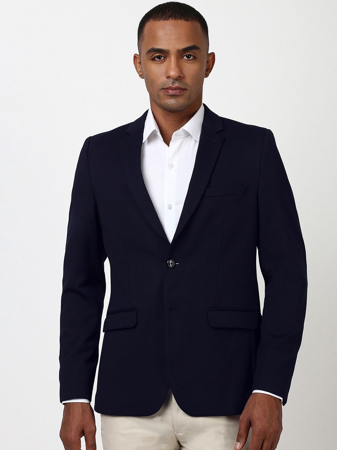 

Peter England Elite Slim-Fit Single-Breasted Formal Blazer, Navy blue