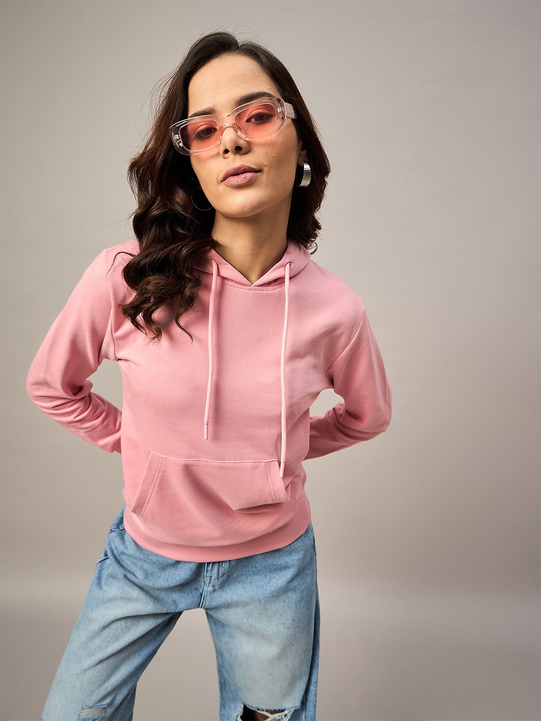 

The Roadster Lifestyle Co. Women Solid Hooded Sweatshirt, Pink