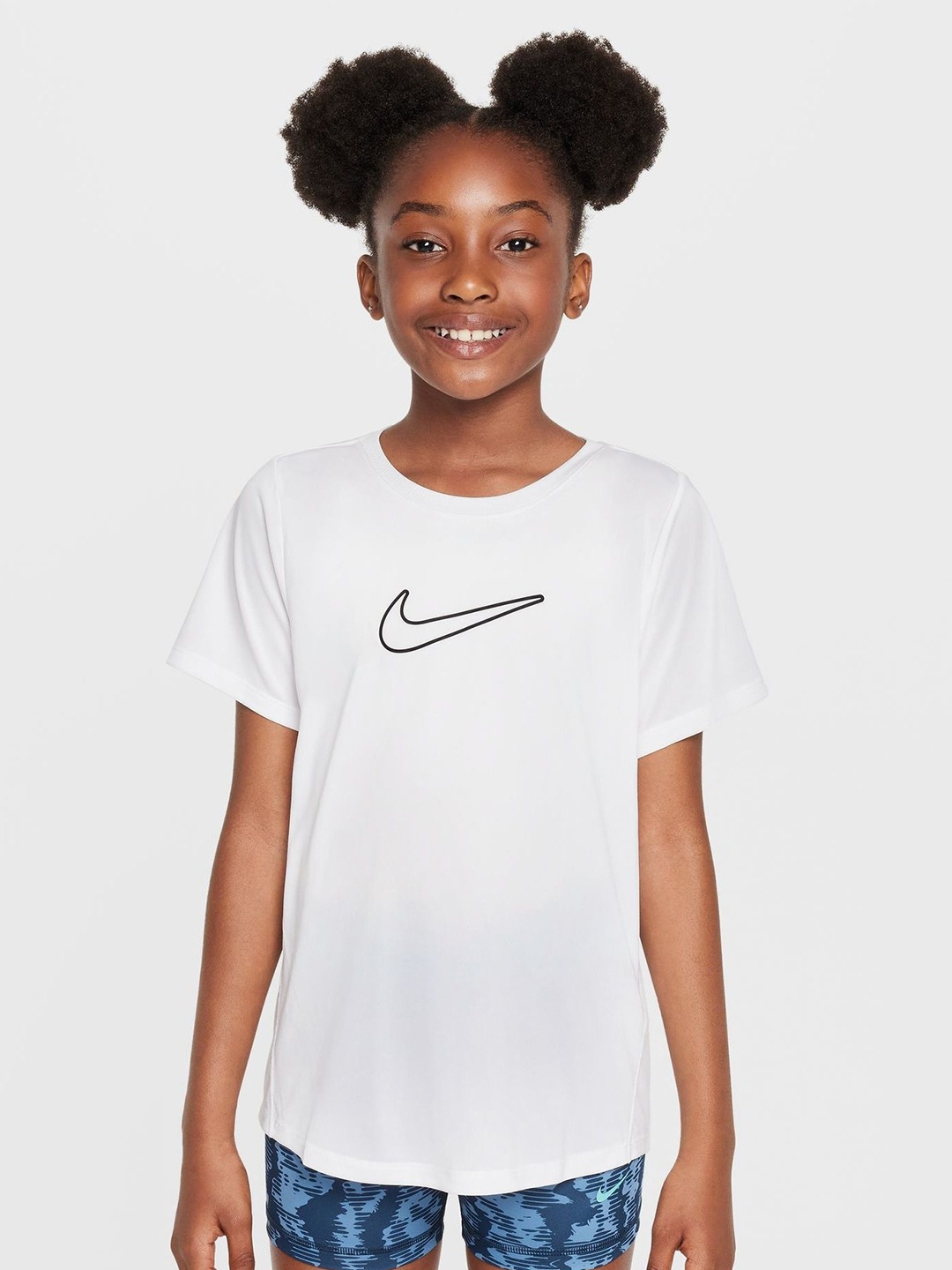 

Nike One Fitted Older Kids' (Girls') Dri-FIT Short-Sleeve Top, White