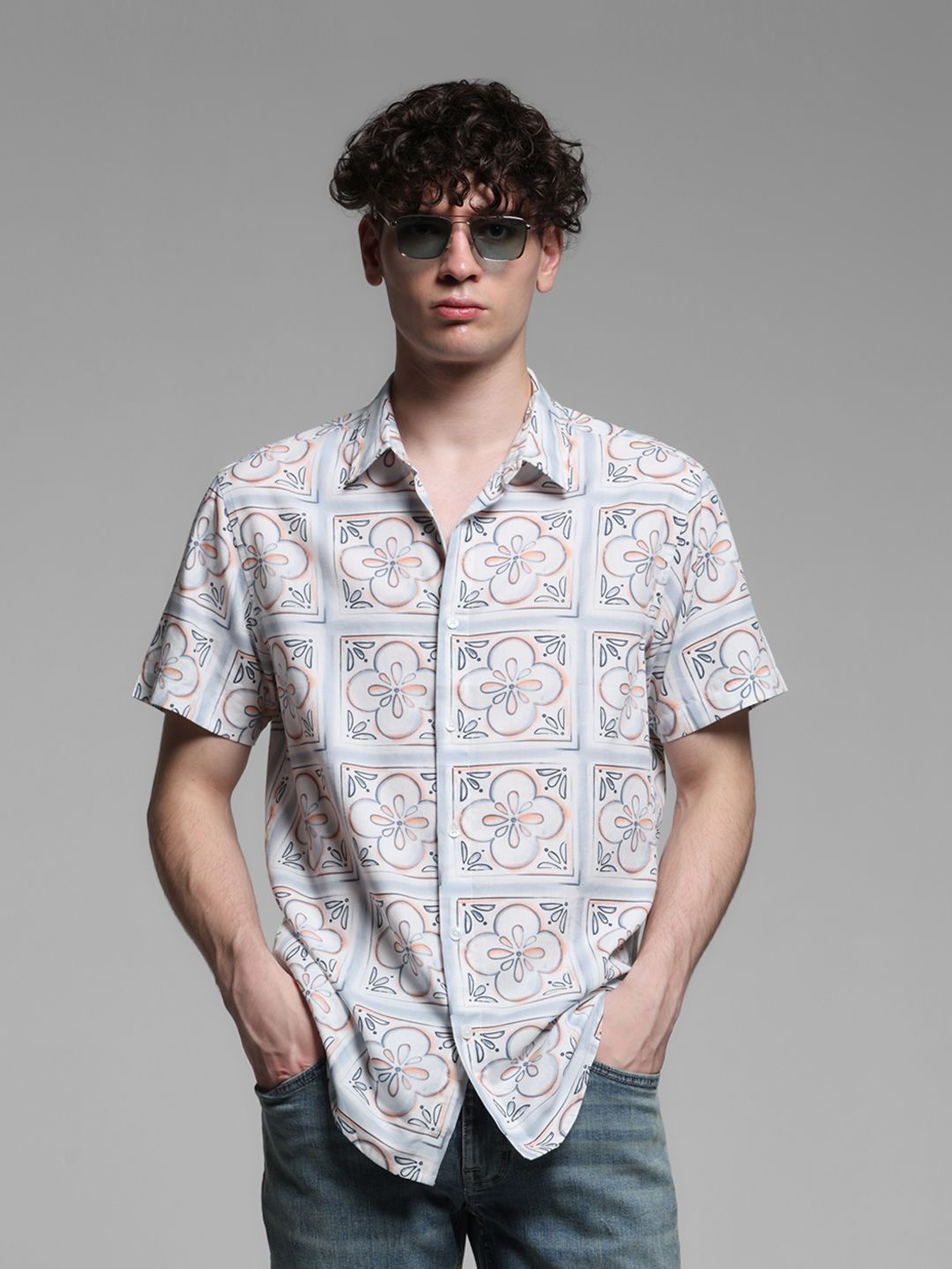 

Jack & Jones Men Spread Collar Ethnic Motifs Printed Cotton Relaxed Fit Casual Shirt, White