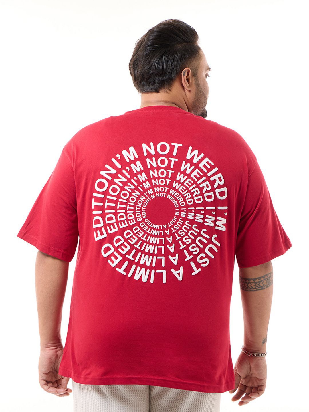 

Bewakoof Plus Men Typography Printed Round Neck Pure Cotton Plus Size T-shirt, Red