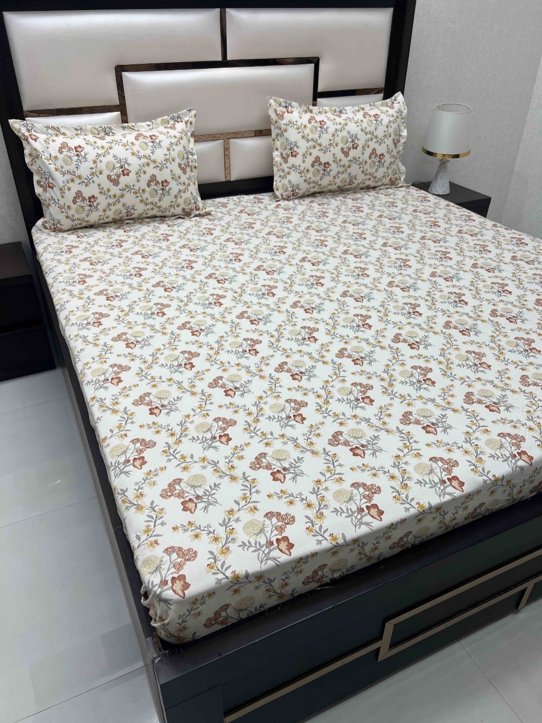 

Pure Decor White Floral Printed 220 TC Microfiber Double Queen Bedsheet & 2 Pillow Covers