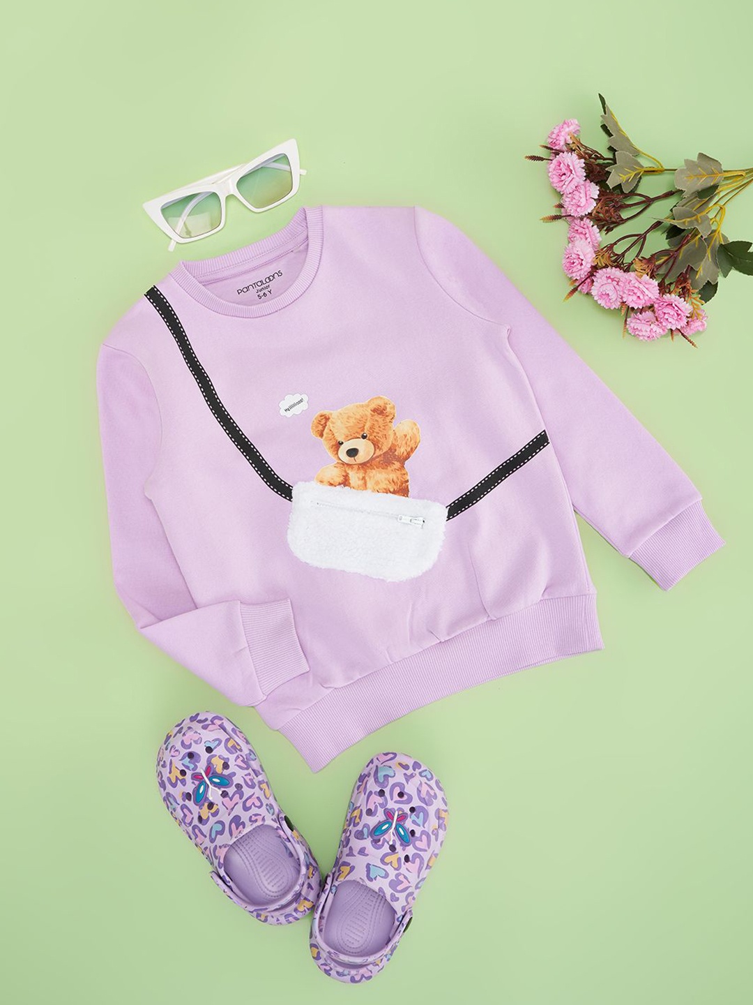 

Pantaloons Junior Girls Graphic Printed Sweatshirt, Purple