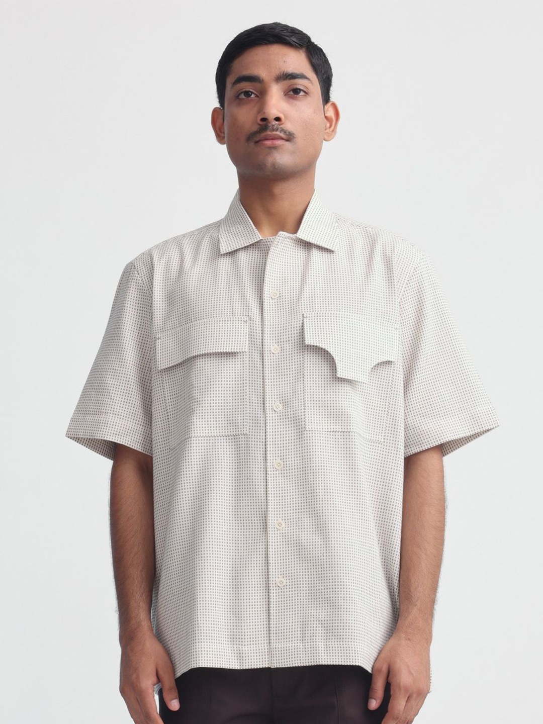 

MARGN Men Relaxed Spread Collar Micro Ditsy Printed Cotton Casual Shirt, White